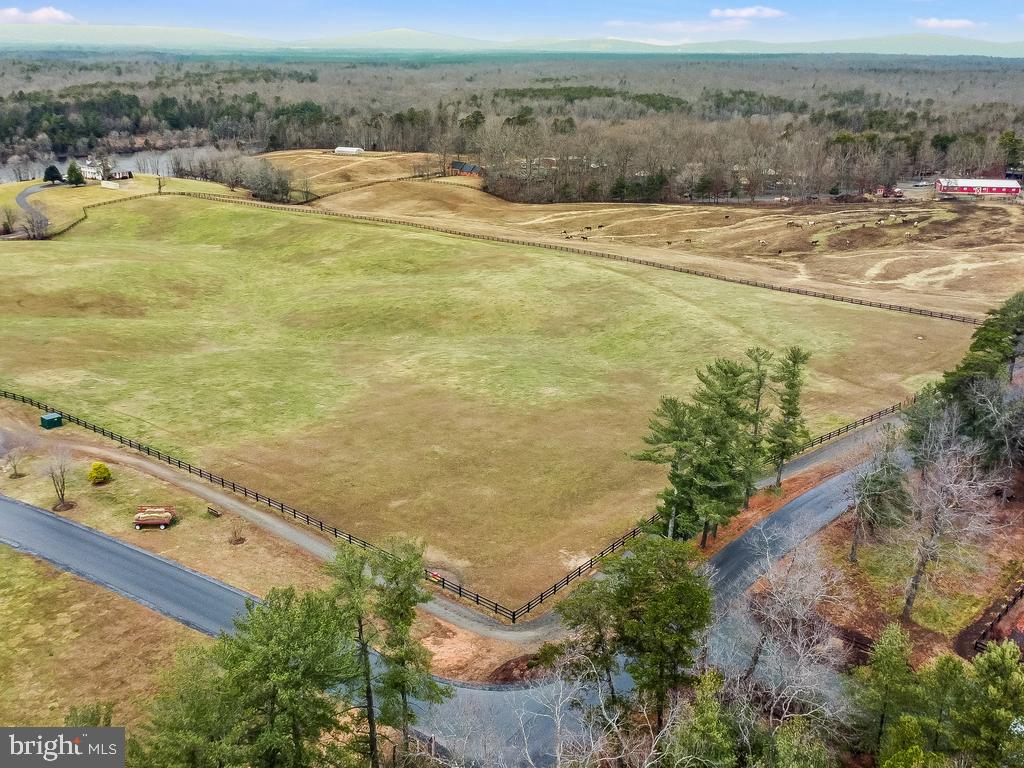 13 & 14 Glen Eagles Dr