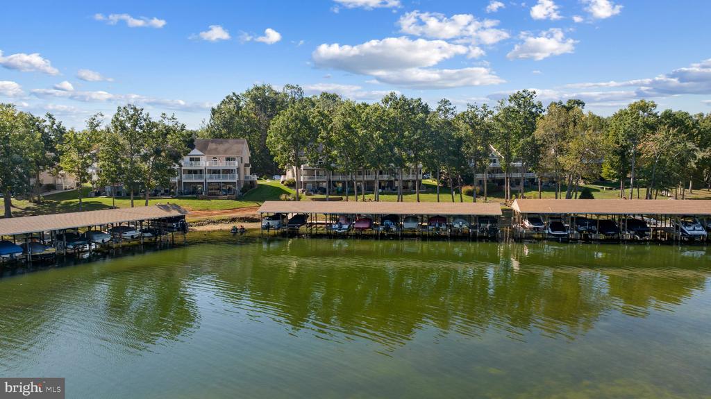 306 LAKE FRONT DRIVE