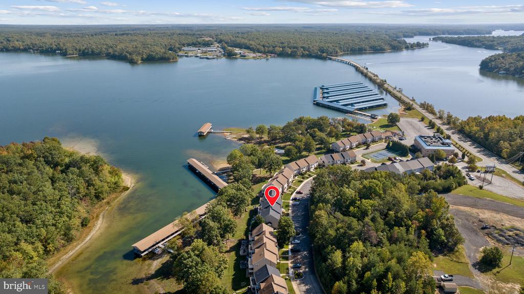 306 LAKE FRONT DRIVE