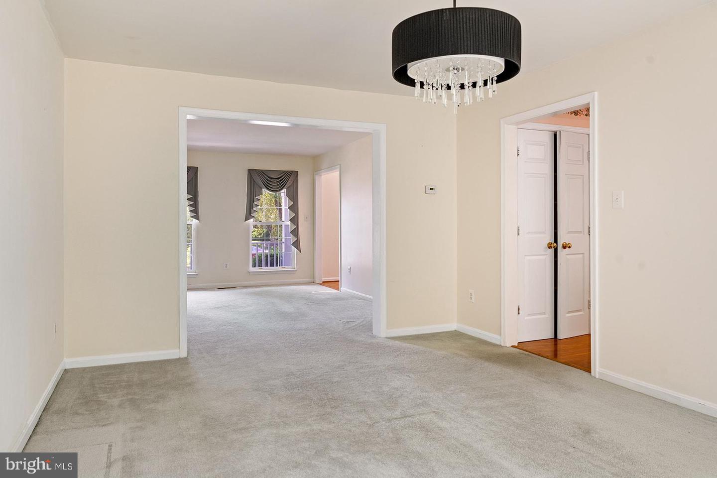 9315 E Carondelet Dr
