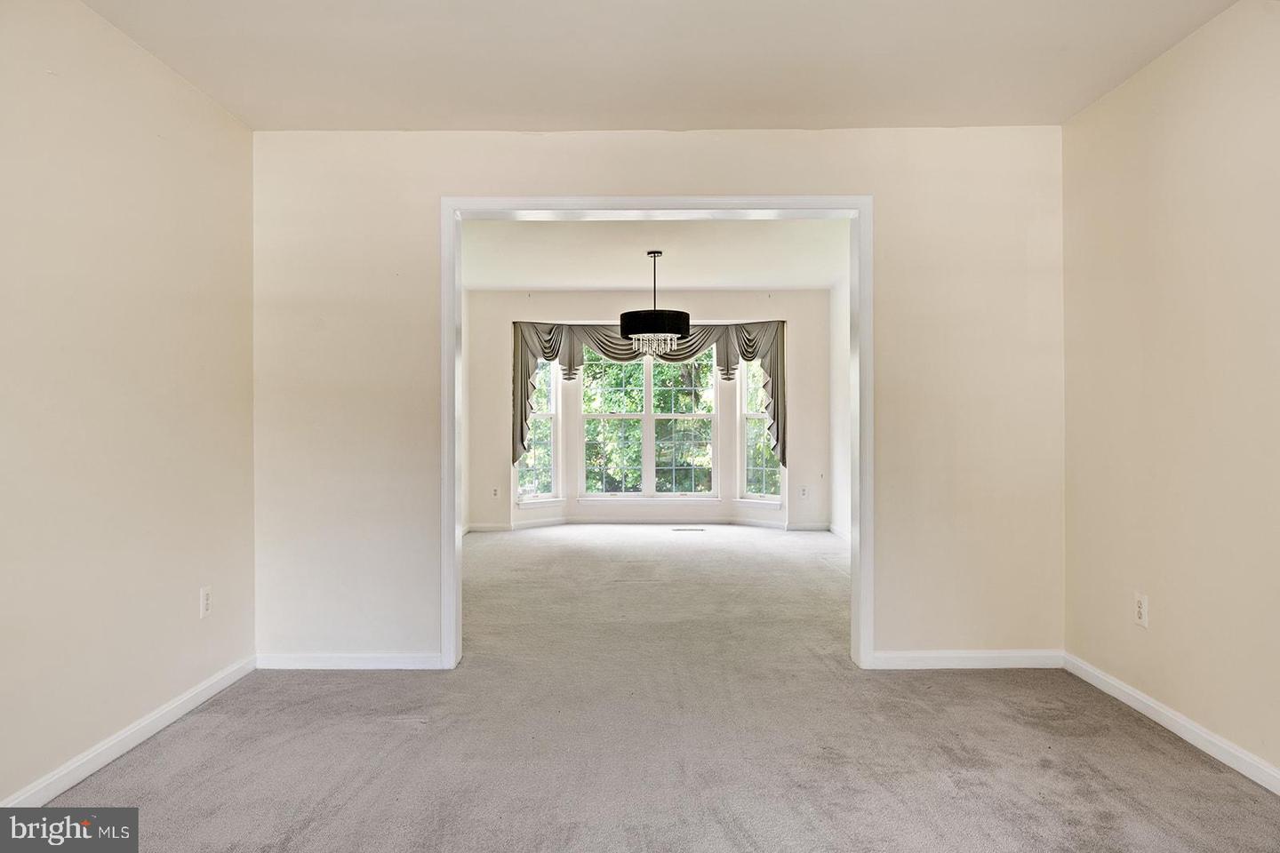 9315 E Carondelet Dr