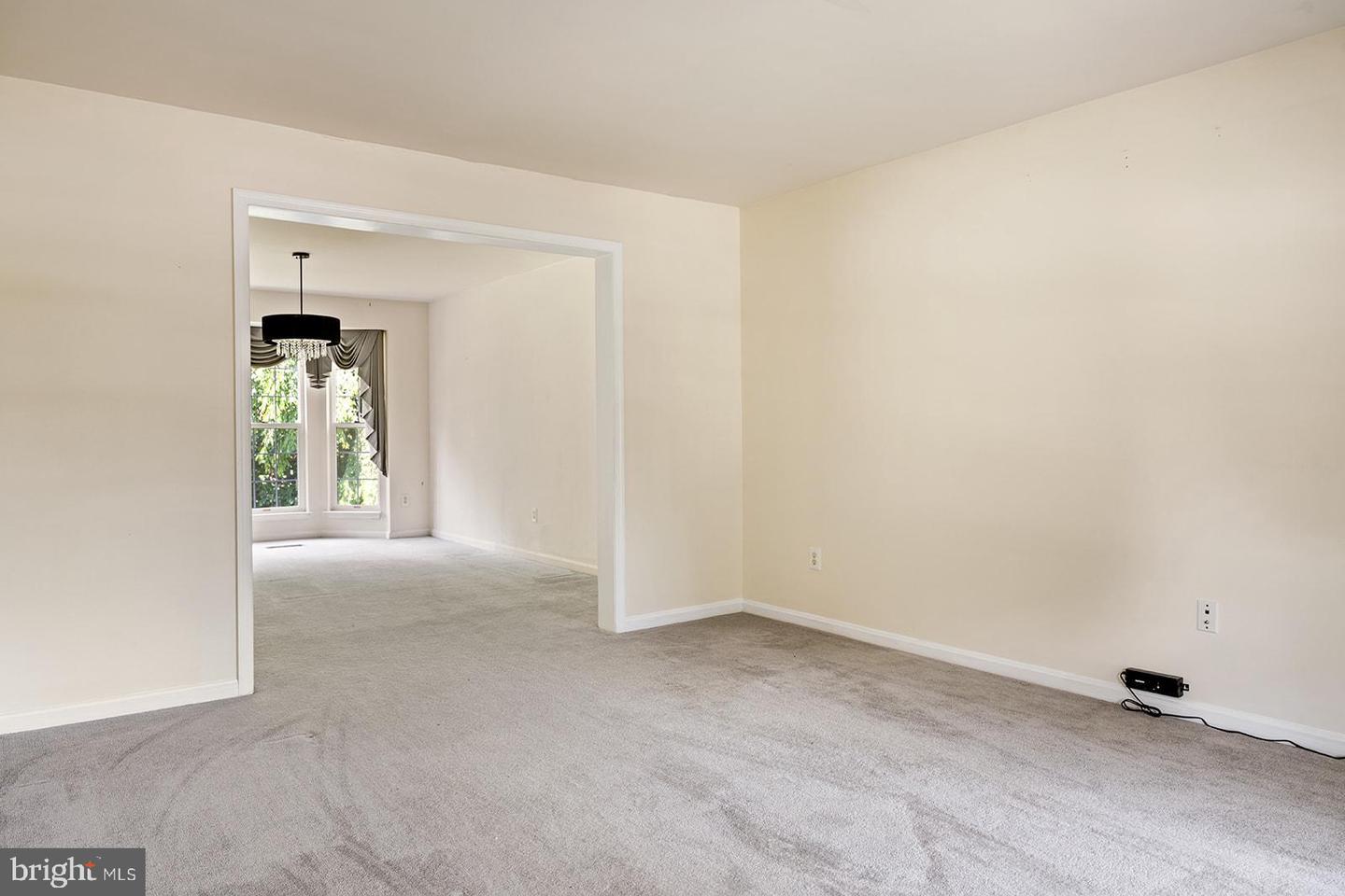 9315 E Carondelet Dr