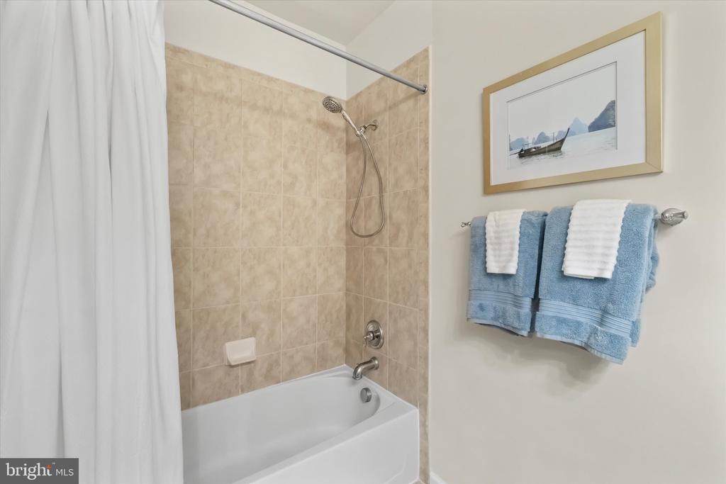 9712 HANDERSON PLACE UNIT 203