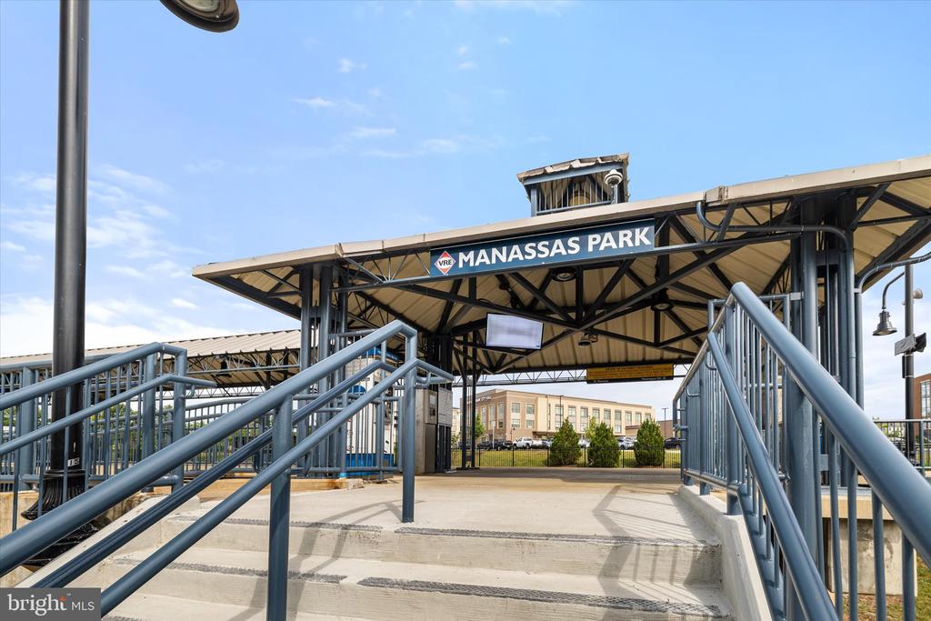 9712 HANDERSON PLACE UNIT 203