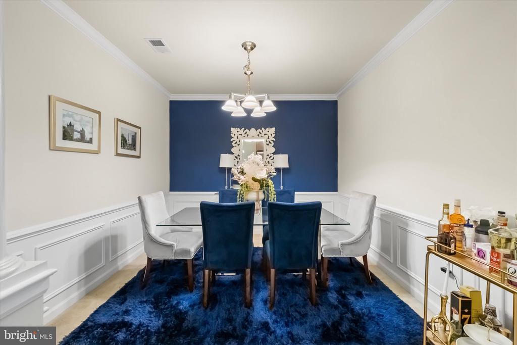 9712 HANDERSON PLACE UNIT 203