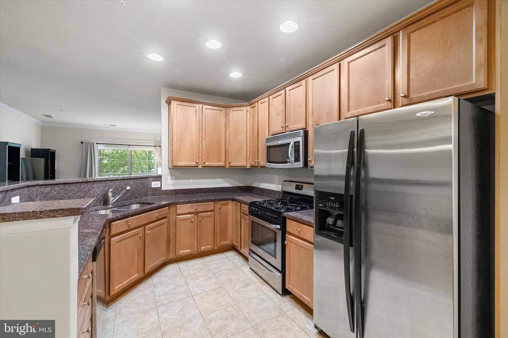 9712 HANDERSON PLACE UNIT 203