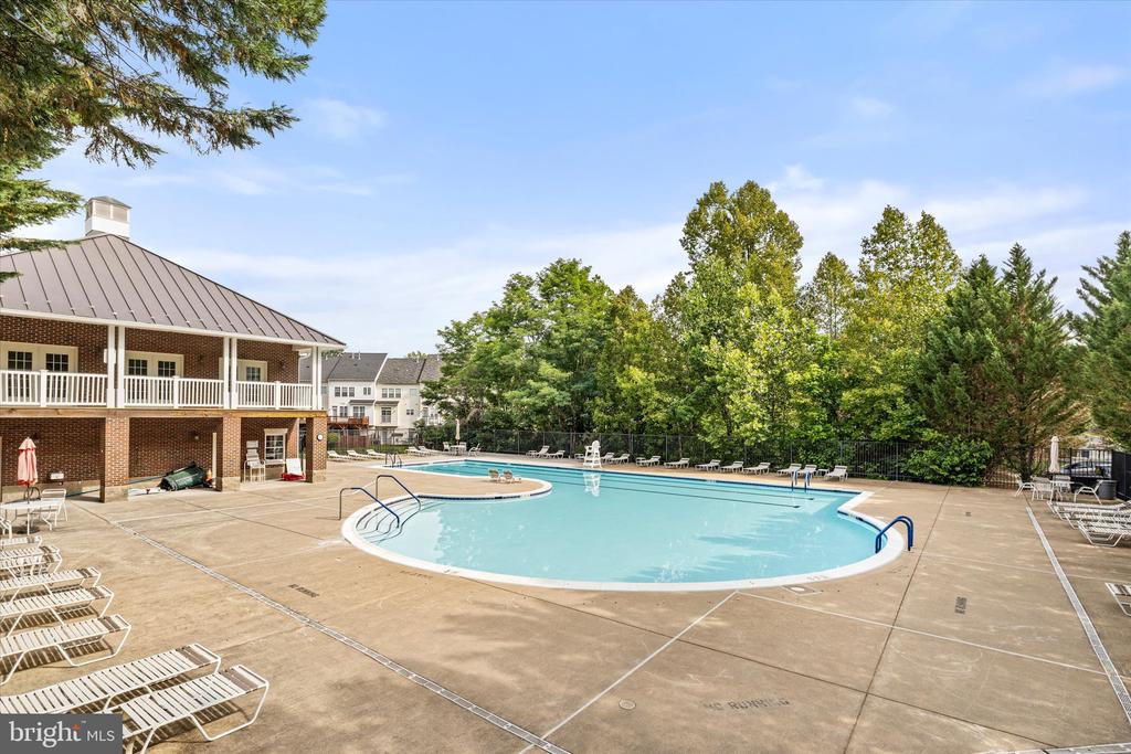 9712 HANDERSON PLACE UNIT 203