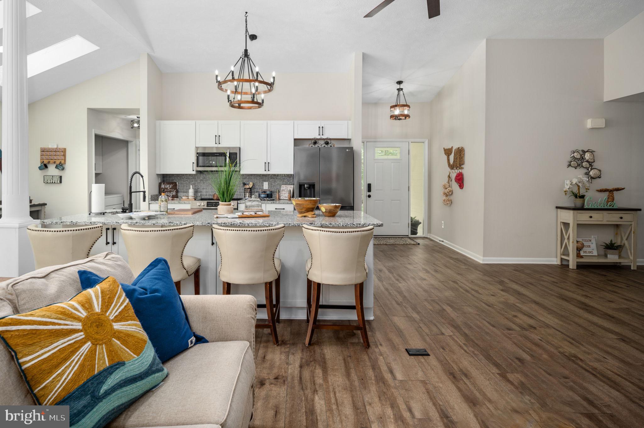 327 FAIRWAY DRIVE