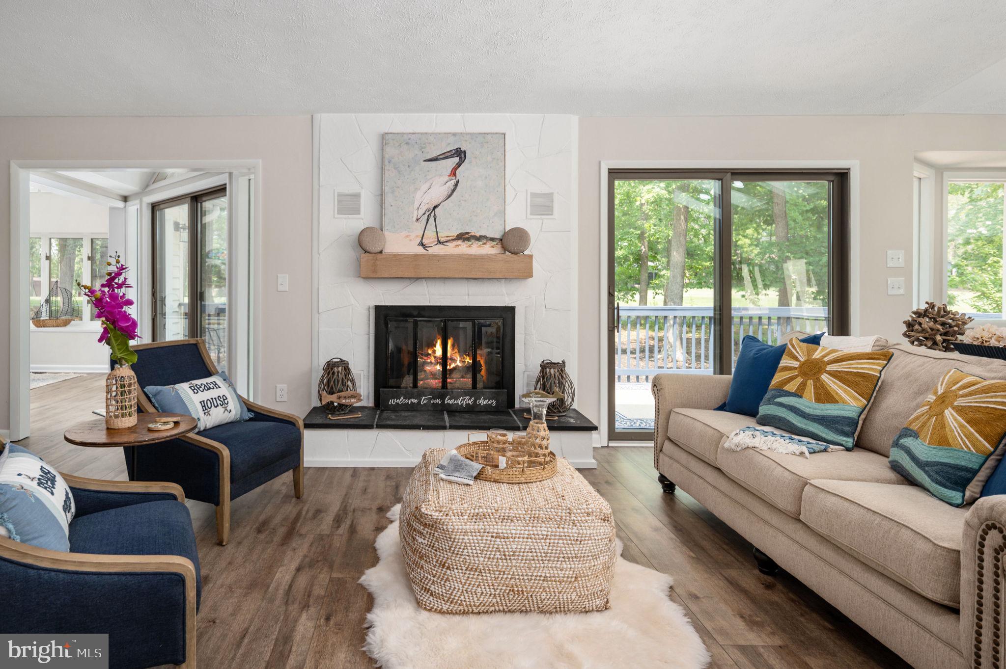 327 FAIRWAY DRIVE