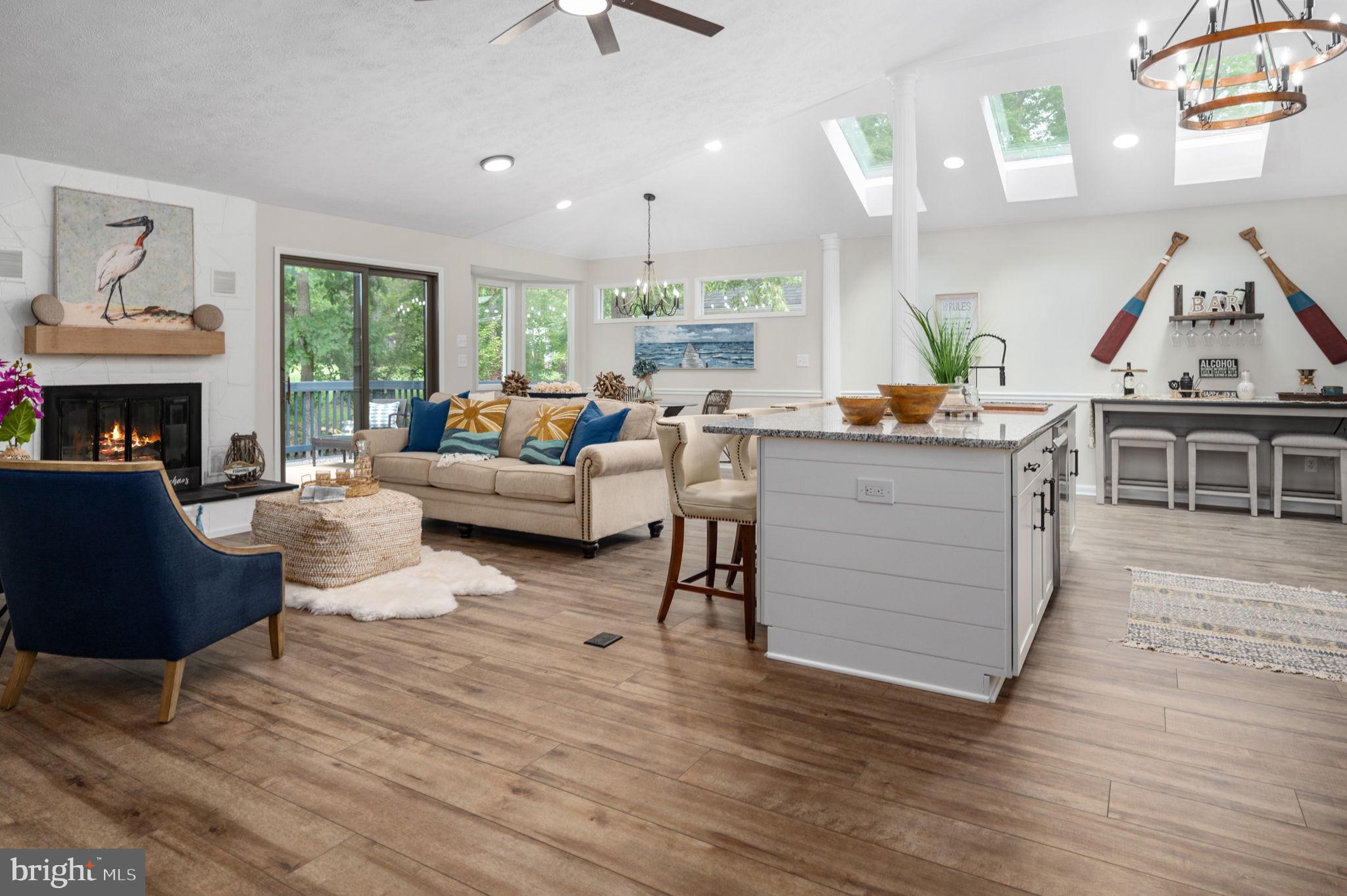 327 FAIRWAY DRIVE