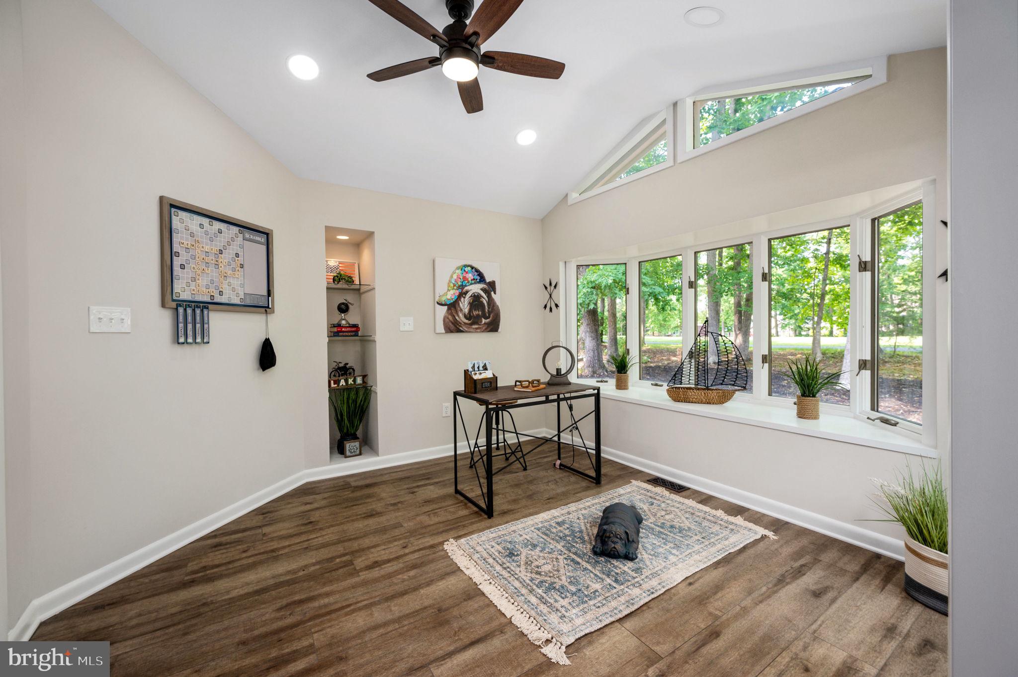 327 FAIRWAY DRIVE