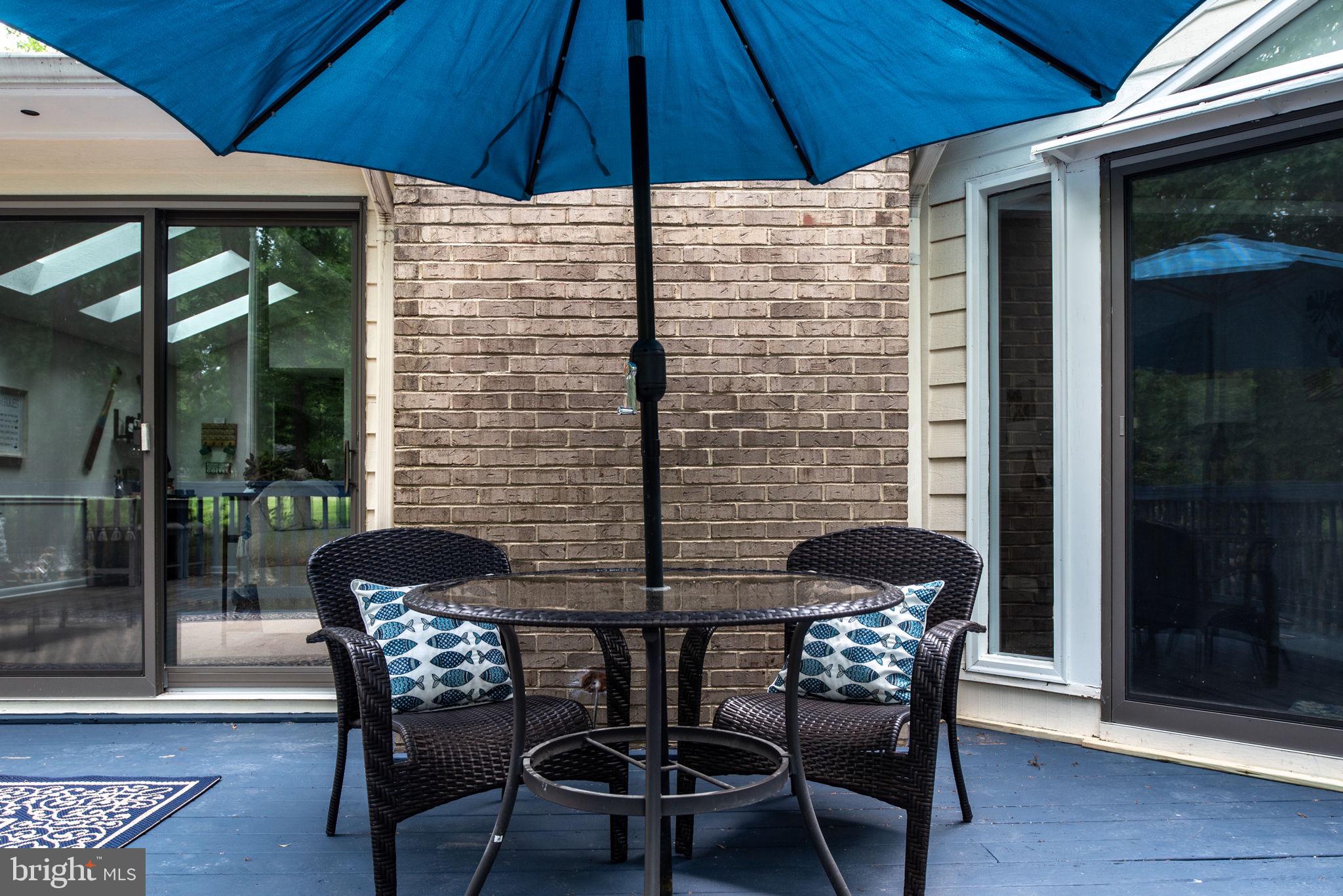 327 FAIRWAY DRIVE