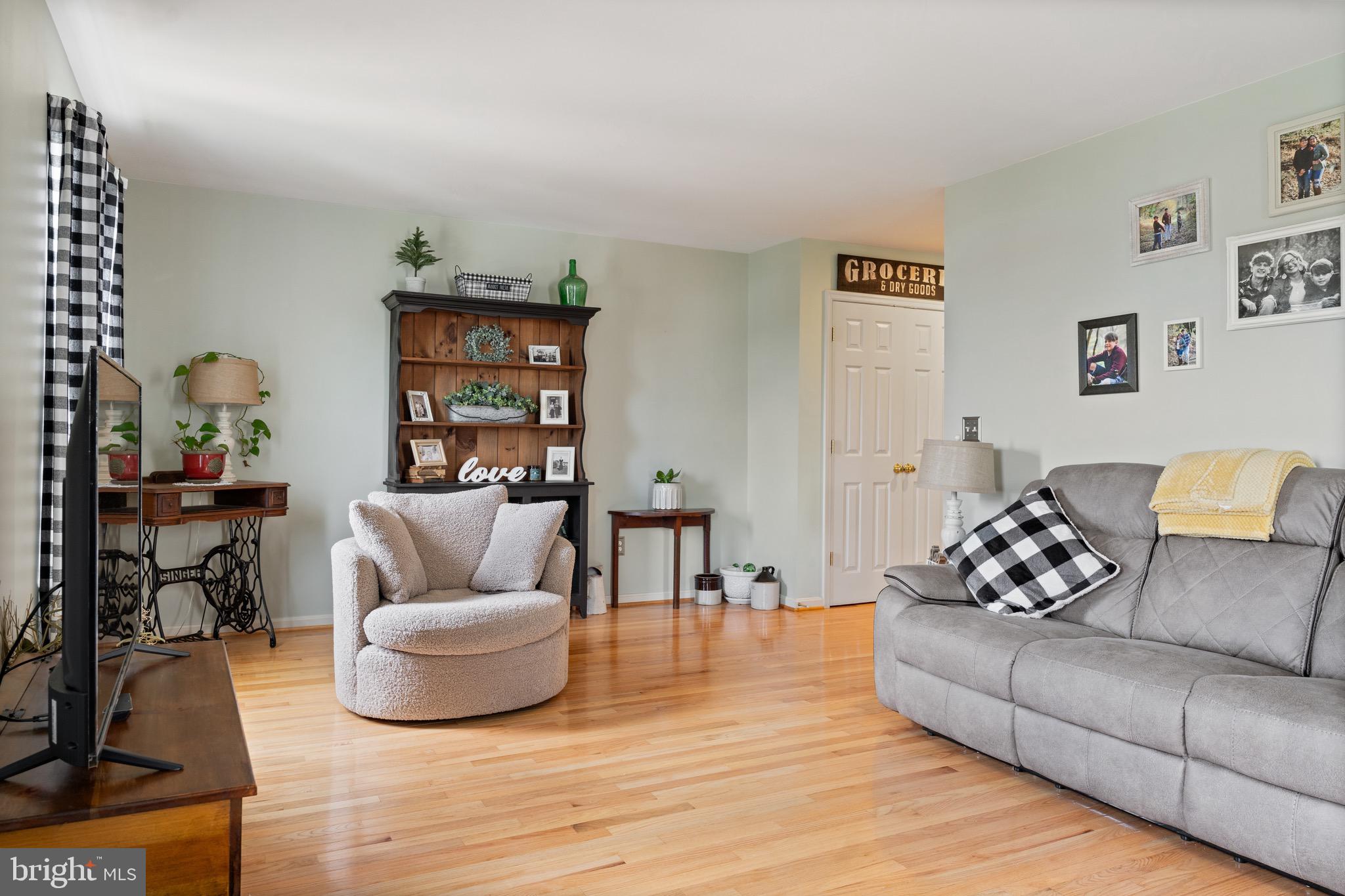 2312 Silver Fox Way