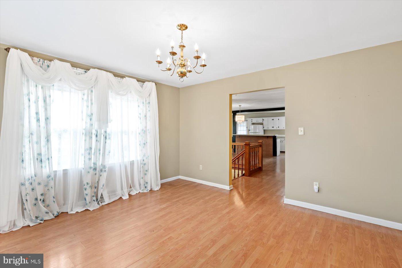 105 Cavern Ct