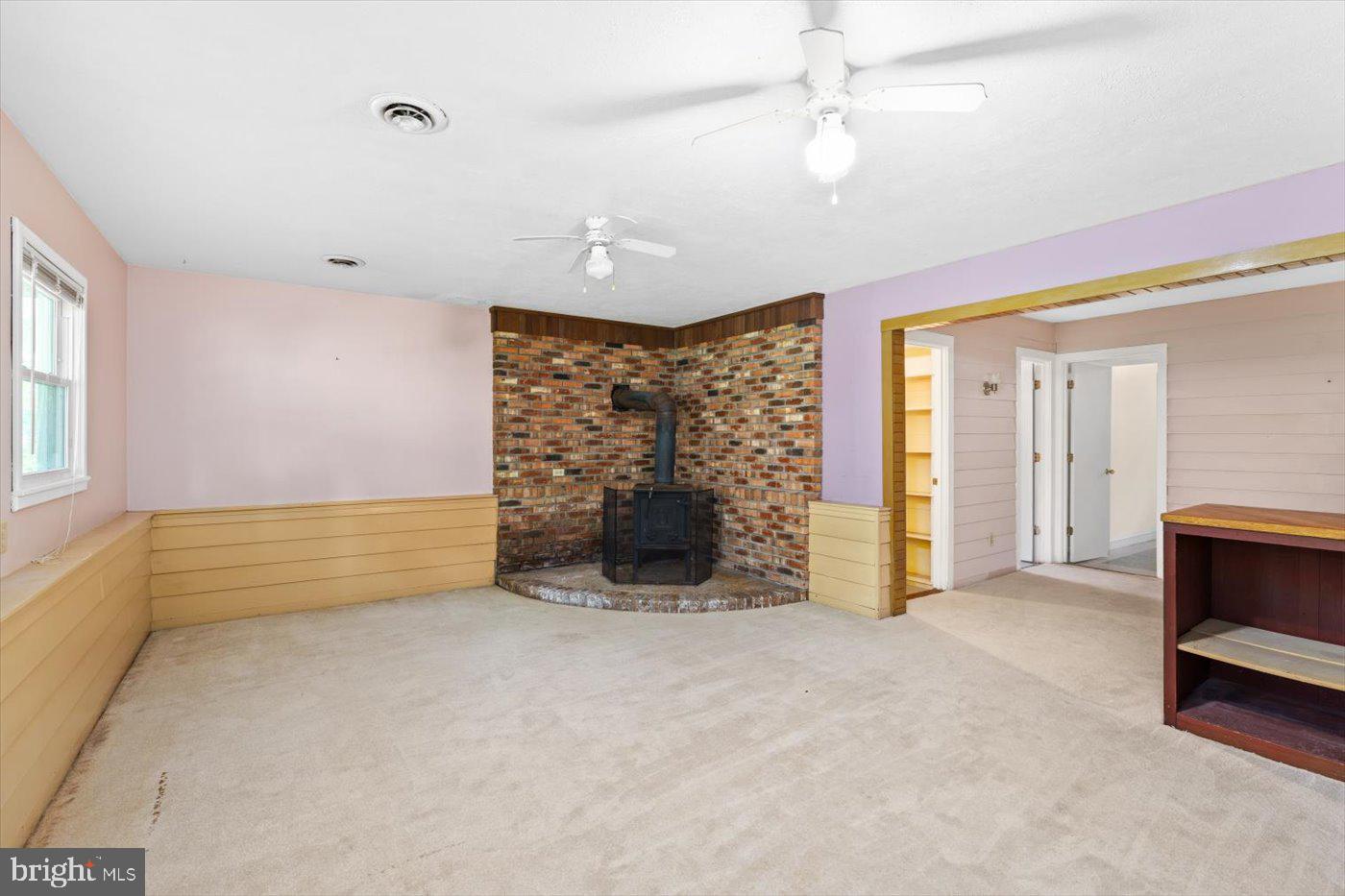 105 Cavern Ct
