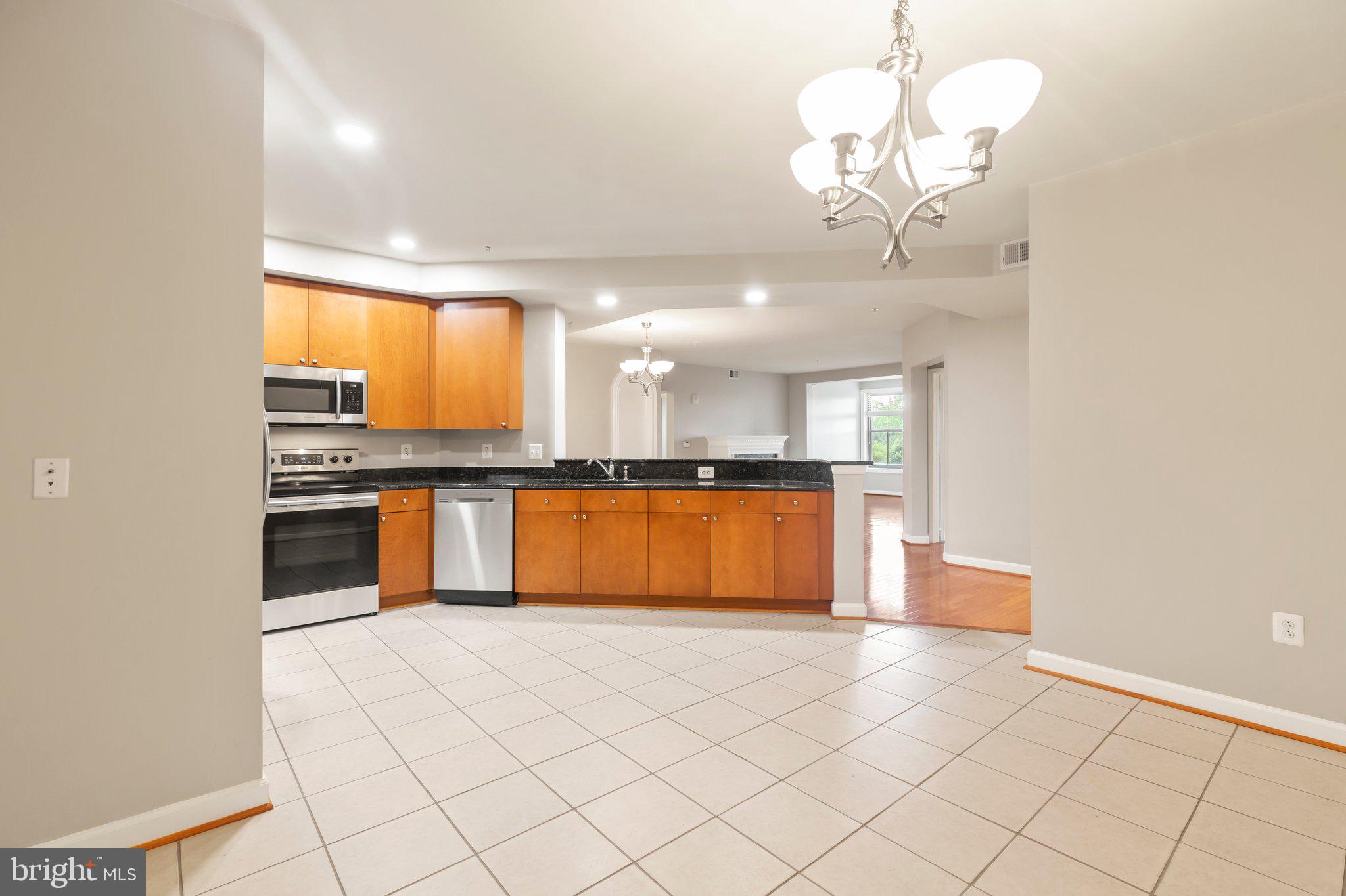 485 Harbor Side St #413