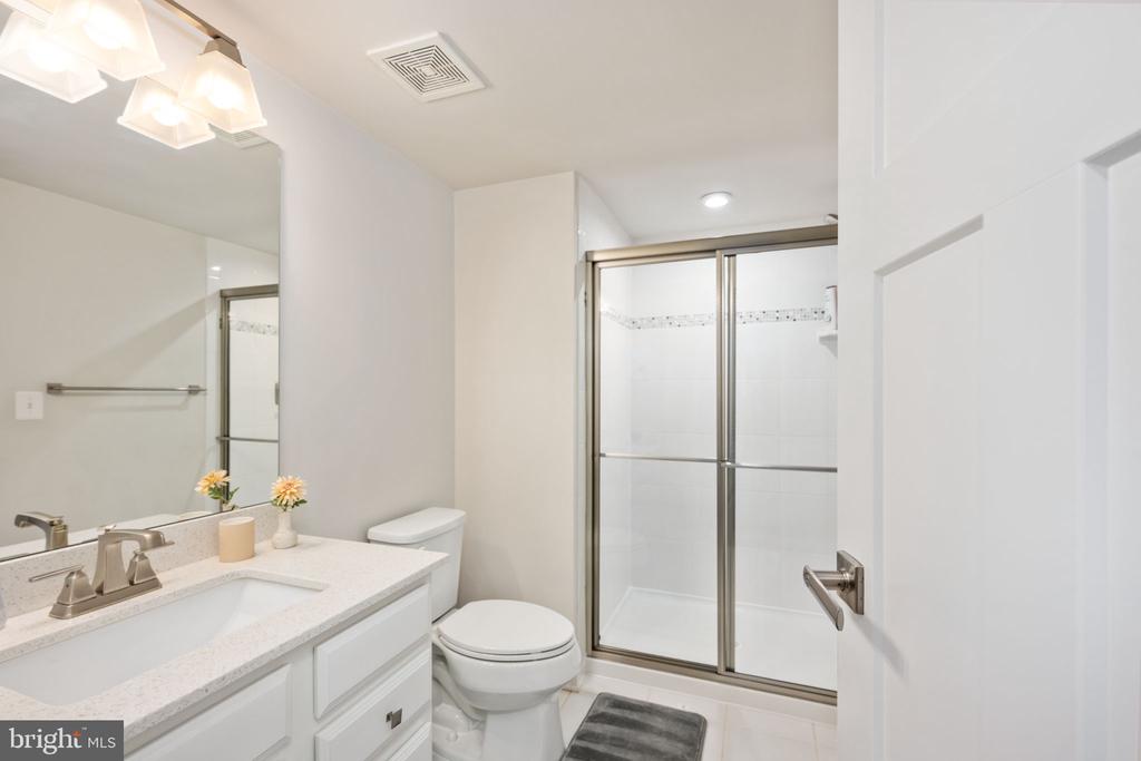17175 Belle Isle Dr