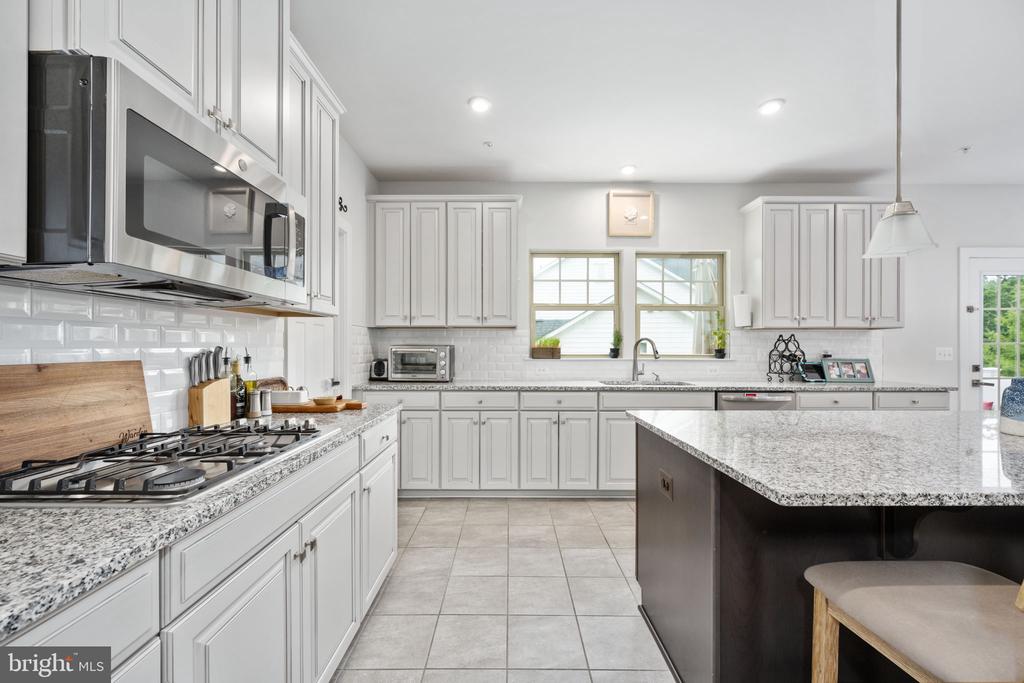 17175 Belle Isle Dr