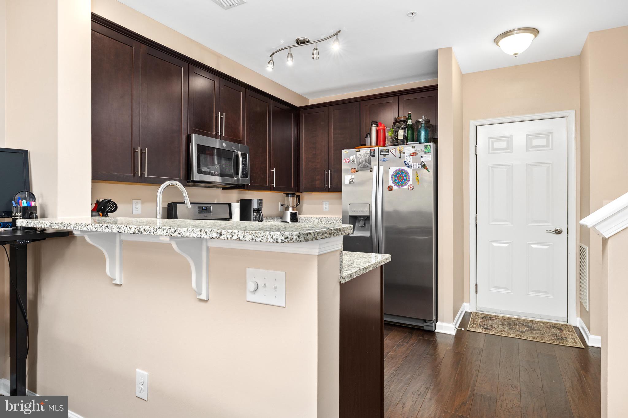 17056 Beveridge Dr