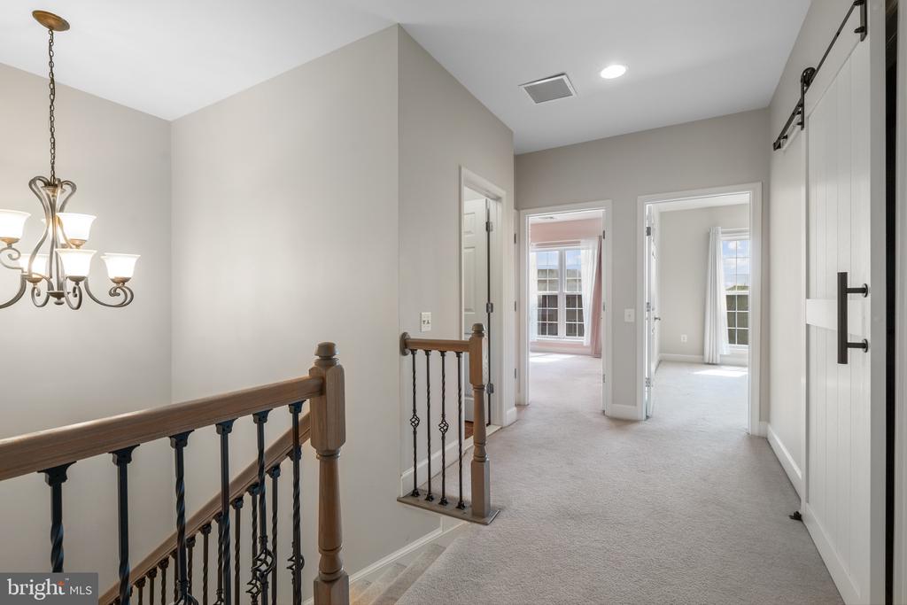 2402 BROOKMOOR LANE