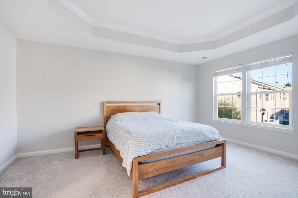7033 Trek Way