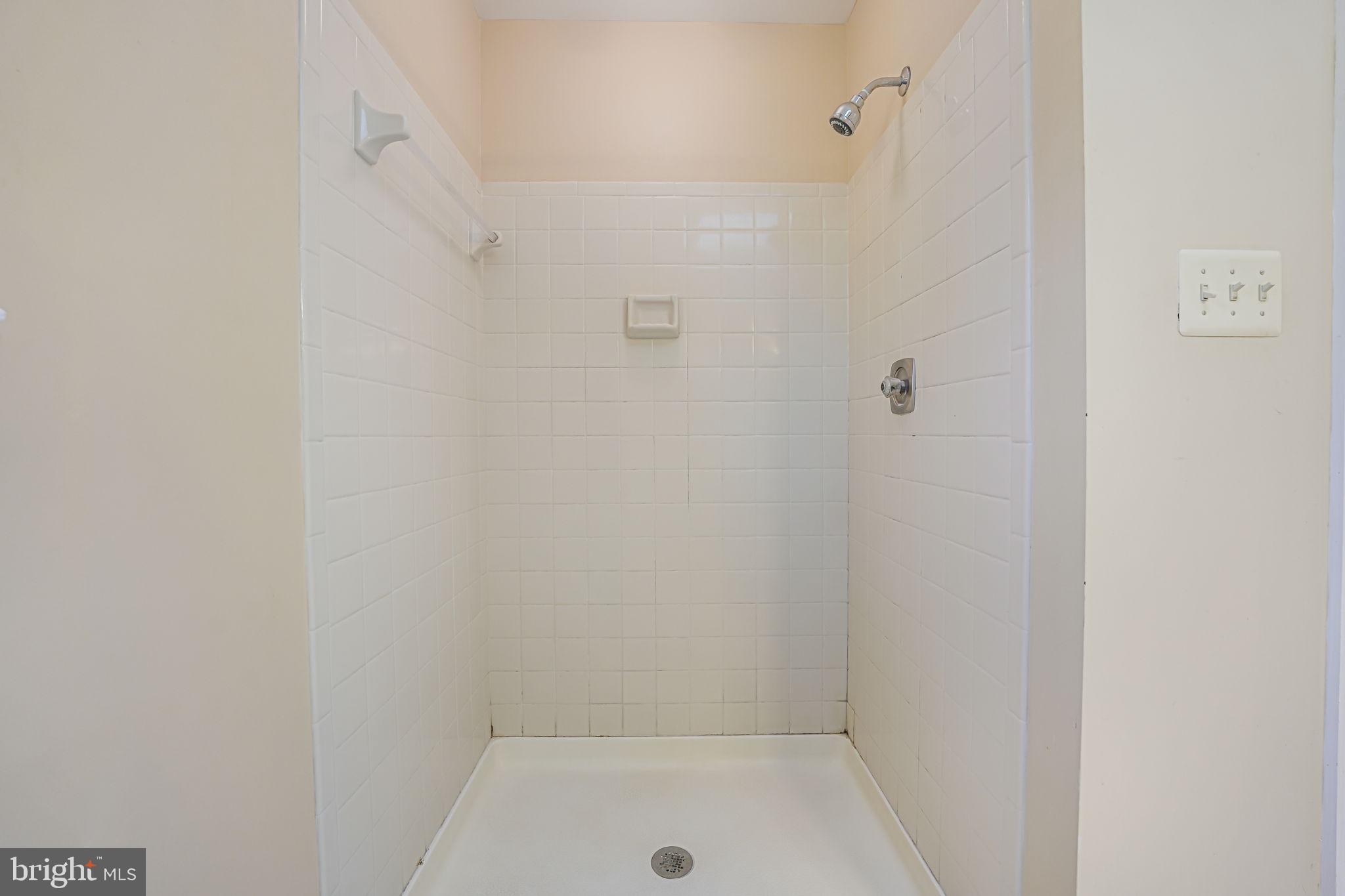 4910 STONEHURST DRIVE