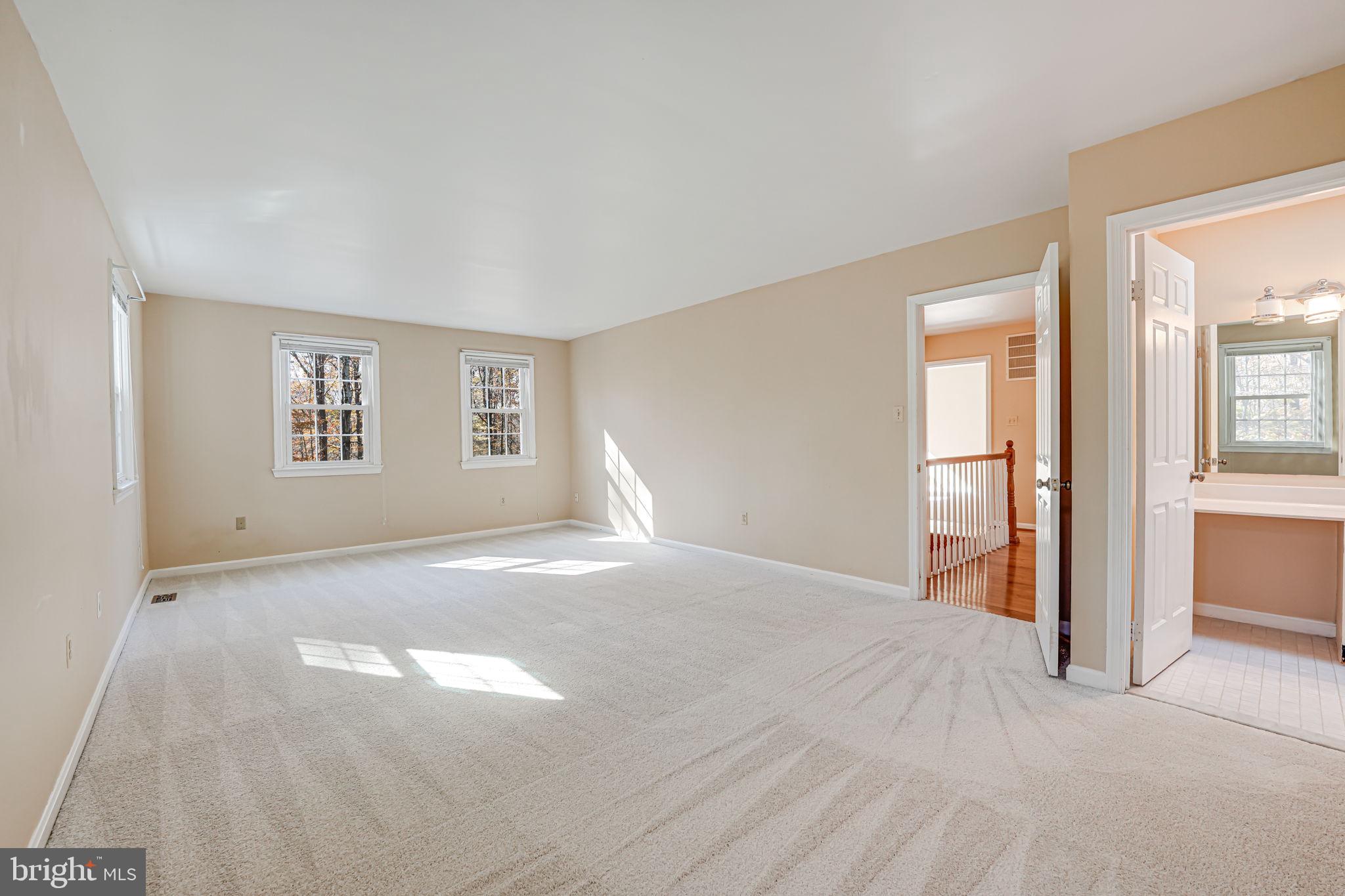 4910 STONEHURST DRIVE