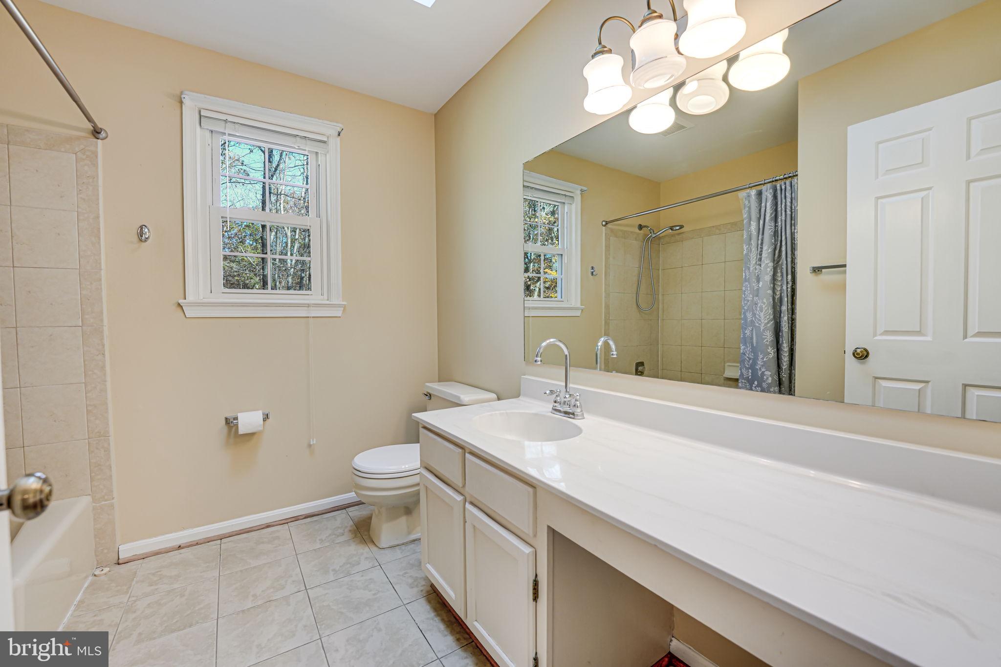 4910 STONEHURST DRIVE