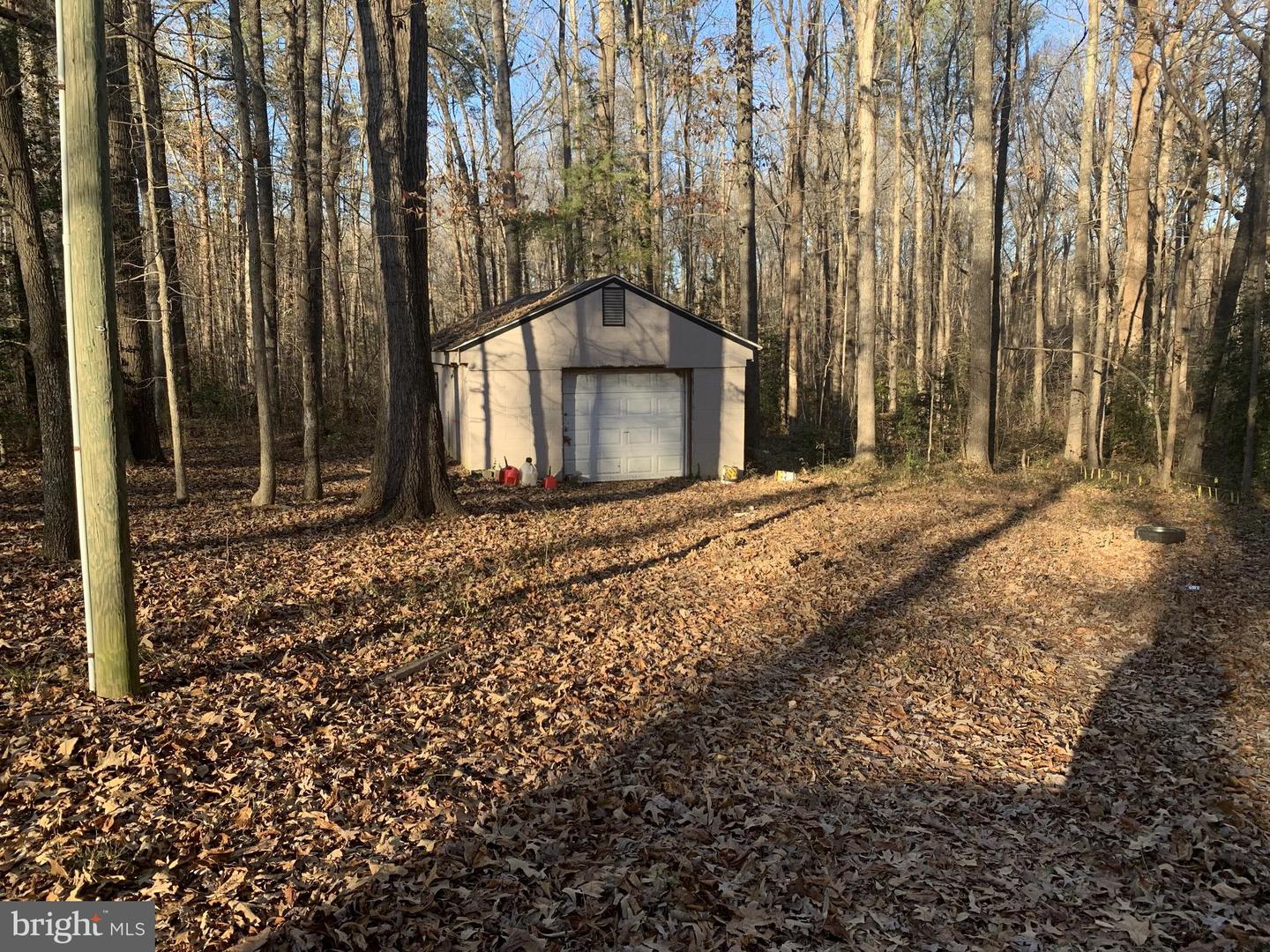 9713 Duerson Ln