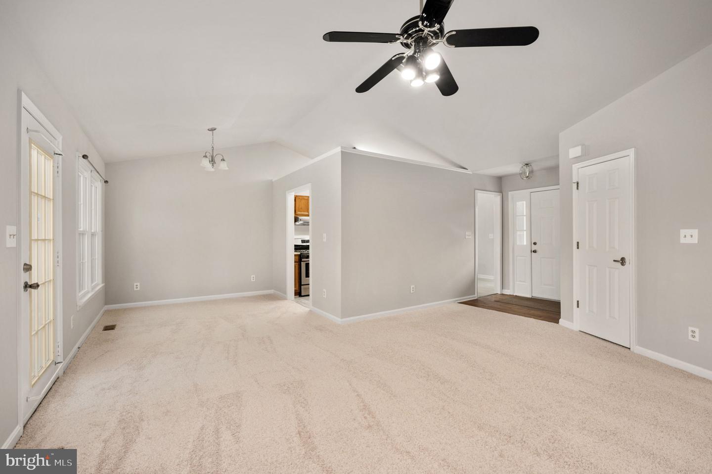 10814 Seven Oaks Ct