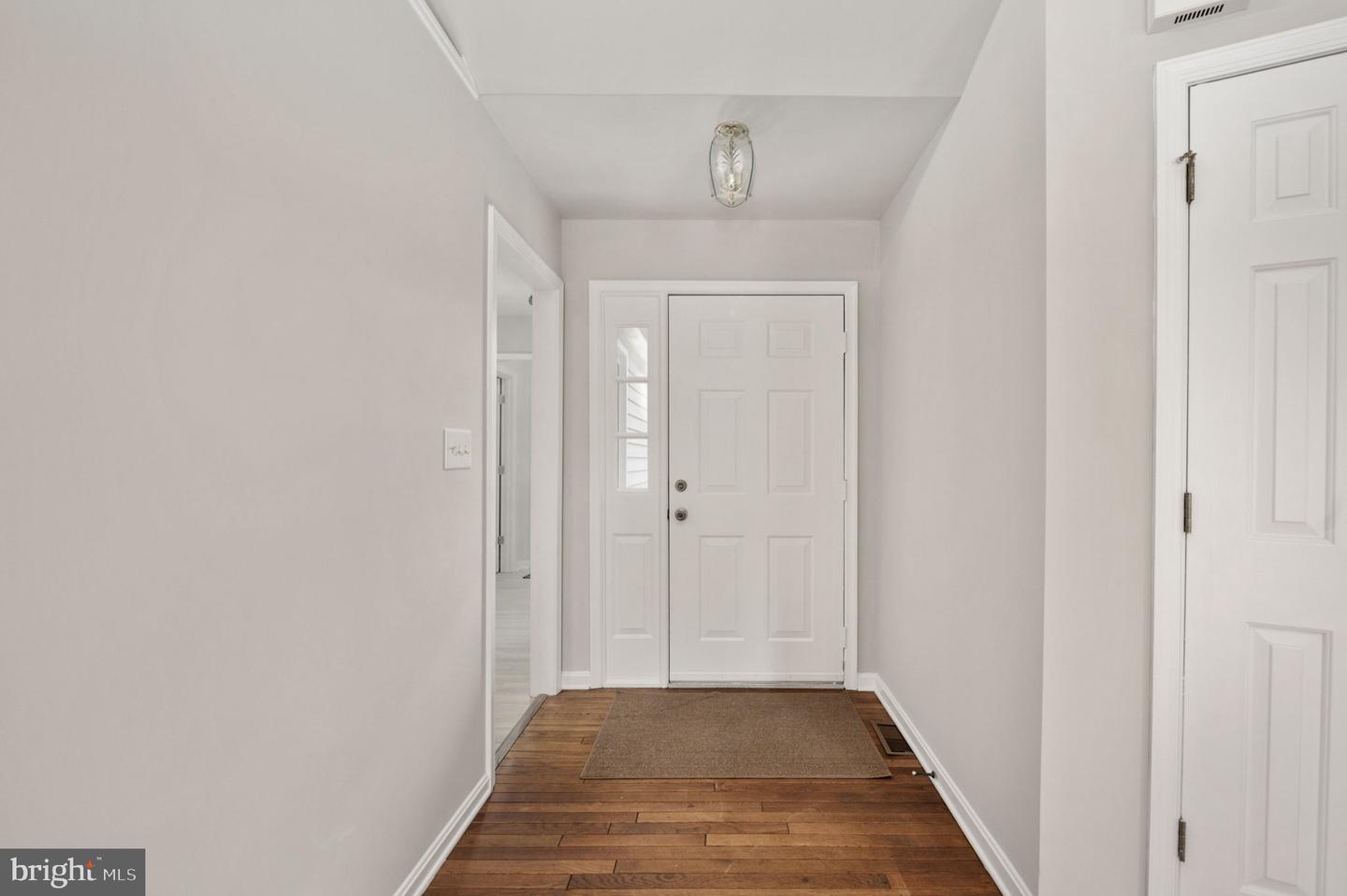 10814 Seven Oaks Ct
