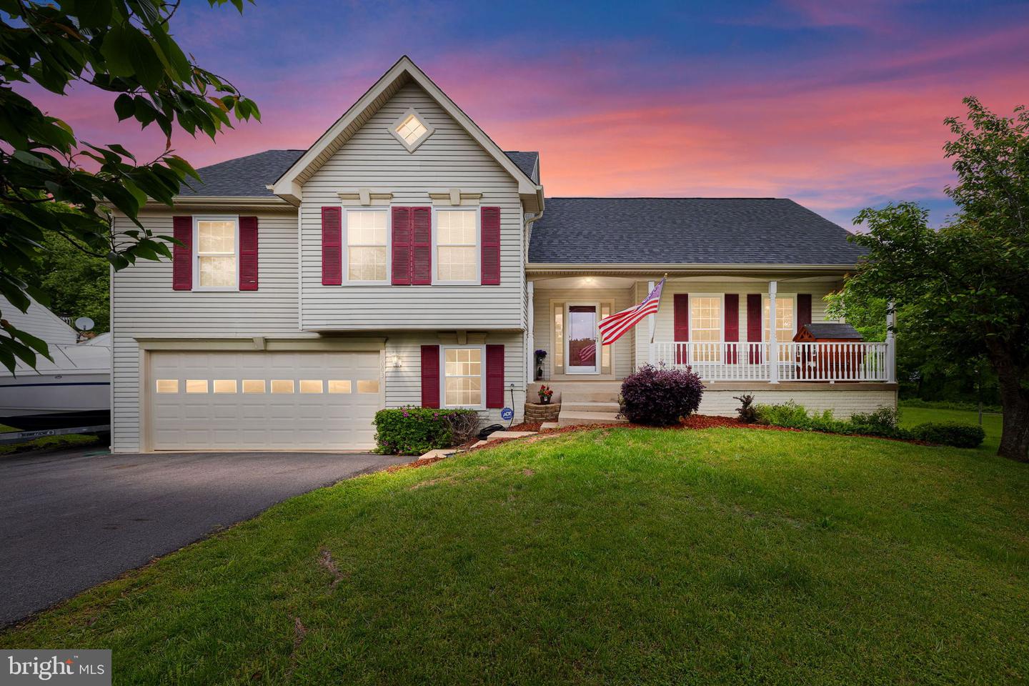 8003 Blossom Wood Ct