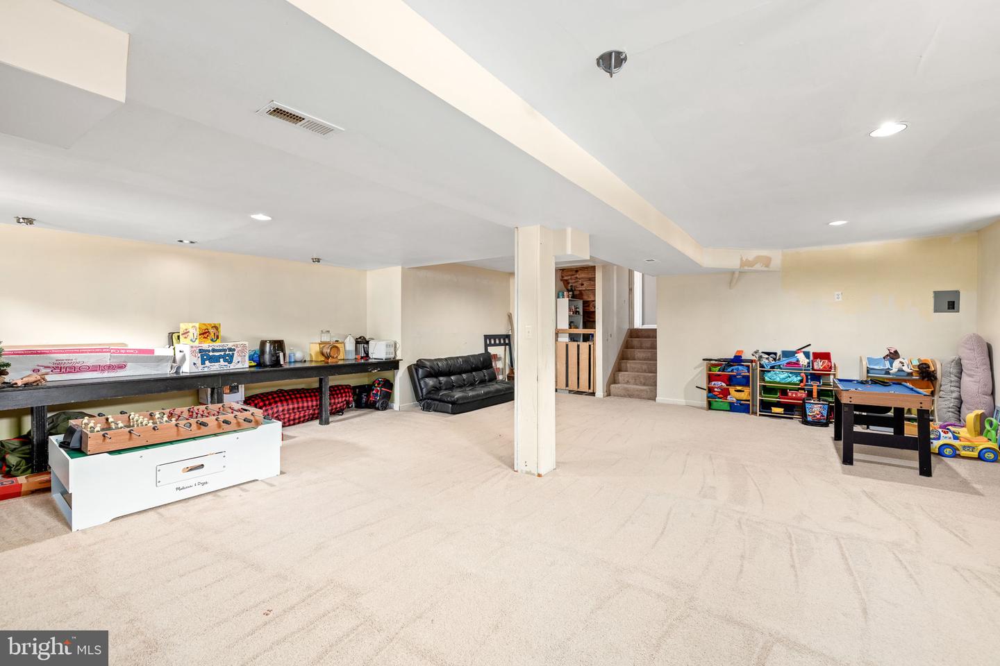 8003 Blossom Wood Ct