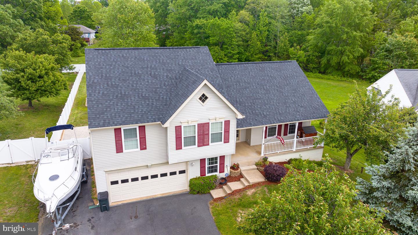 8003 Blossom Wood Ct