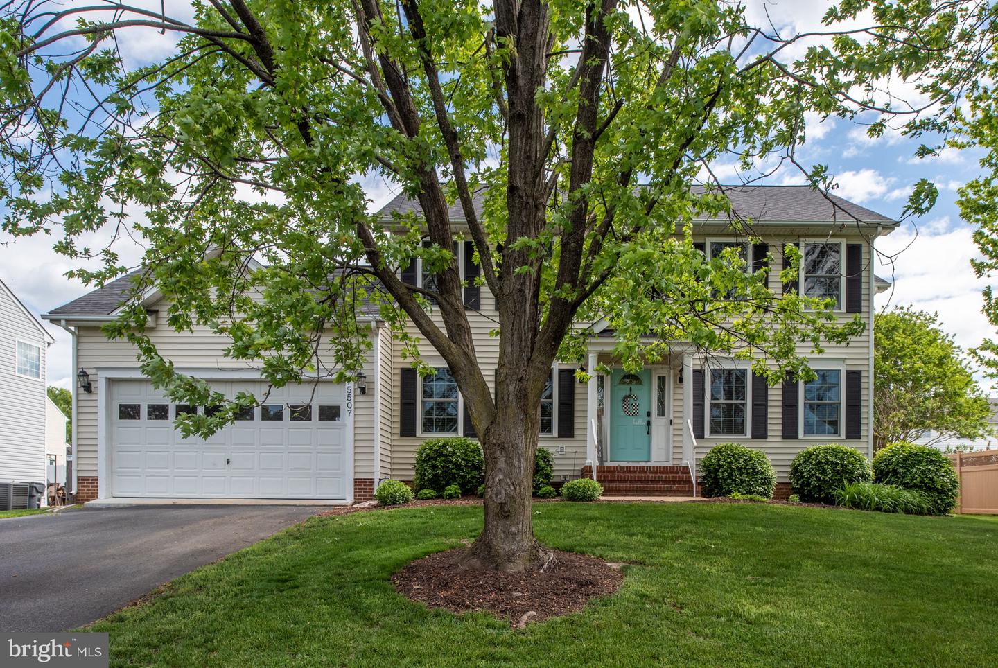 5507 Heritage Hills Cir