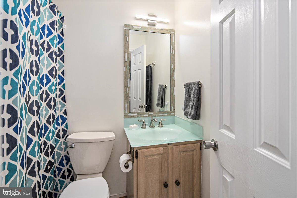 8001 Beau Ct
