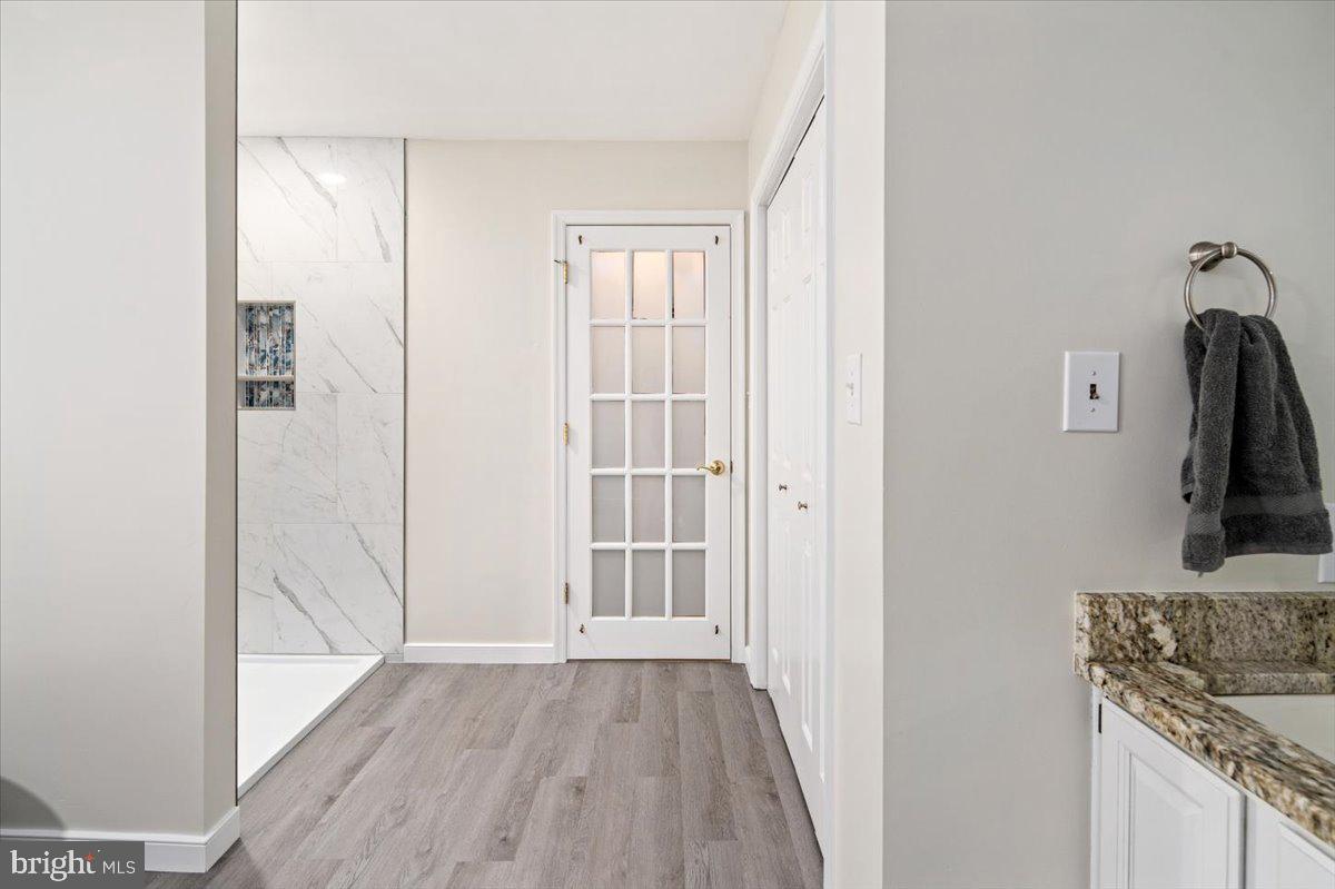 8001 Beau Ct