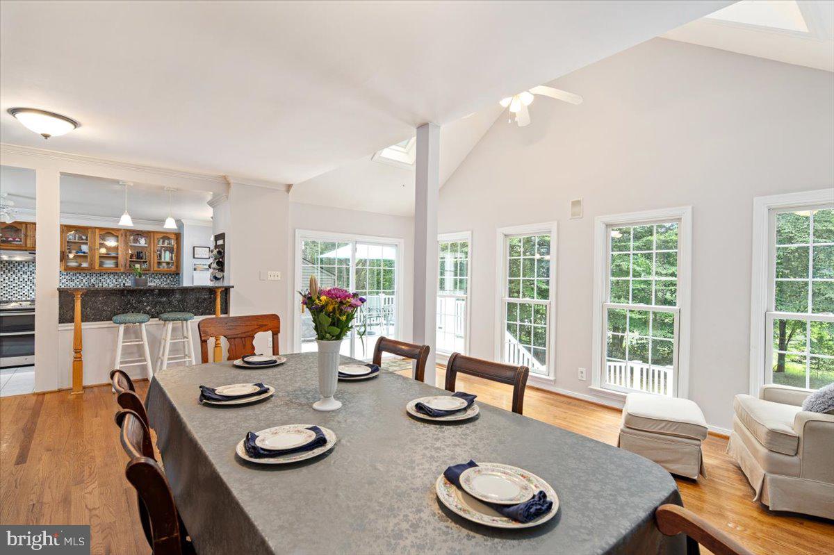 8001 Beau Ct
