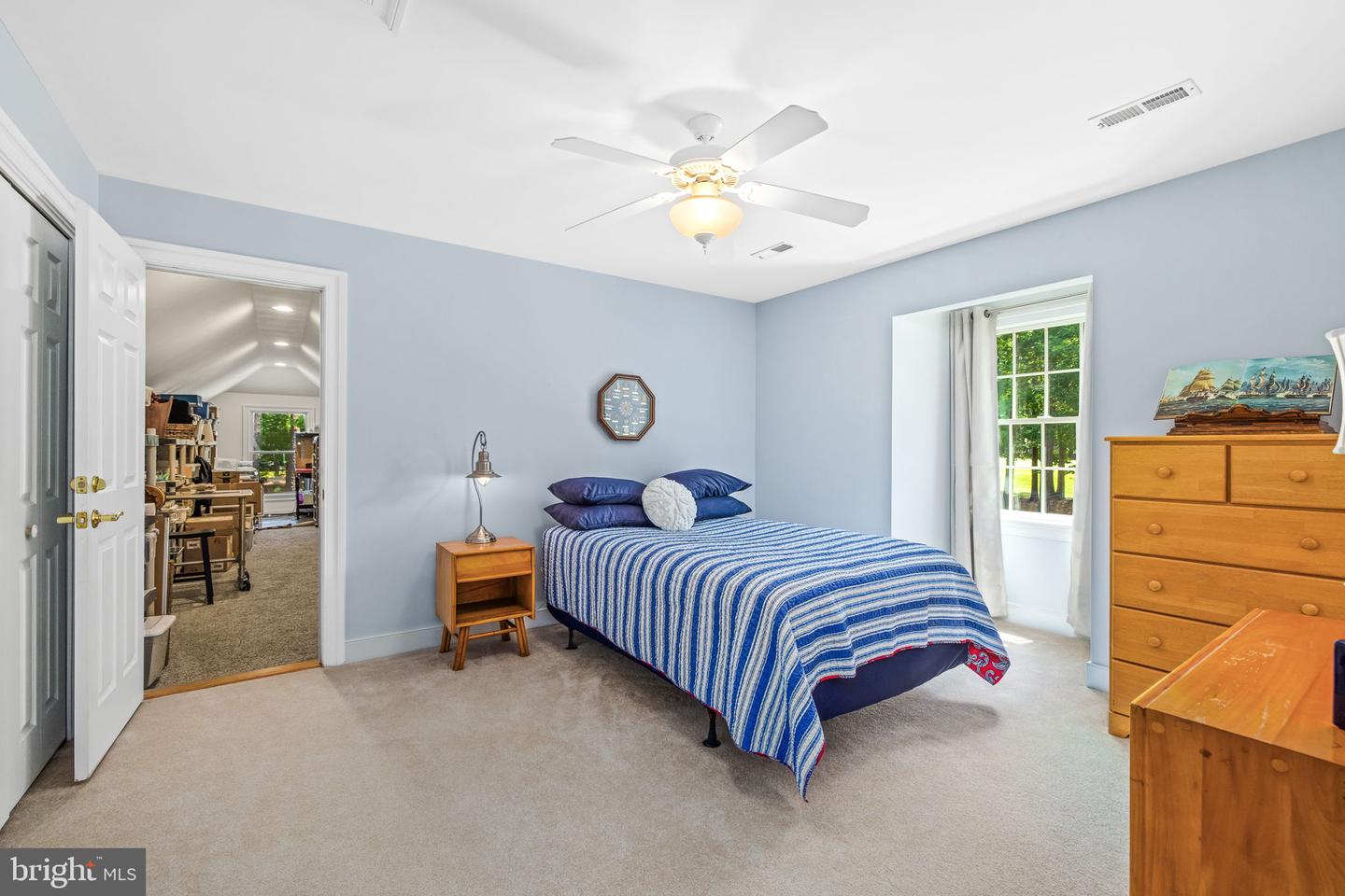 11713 Longstreet Dr