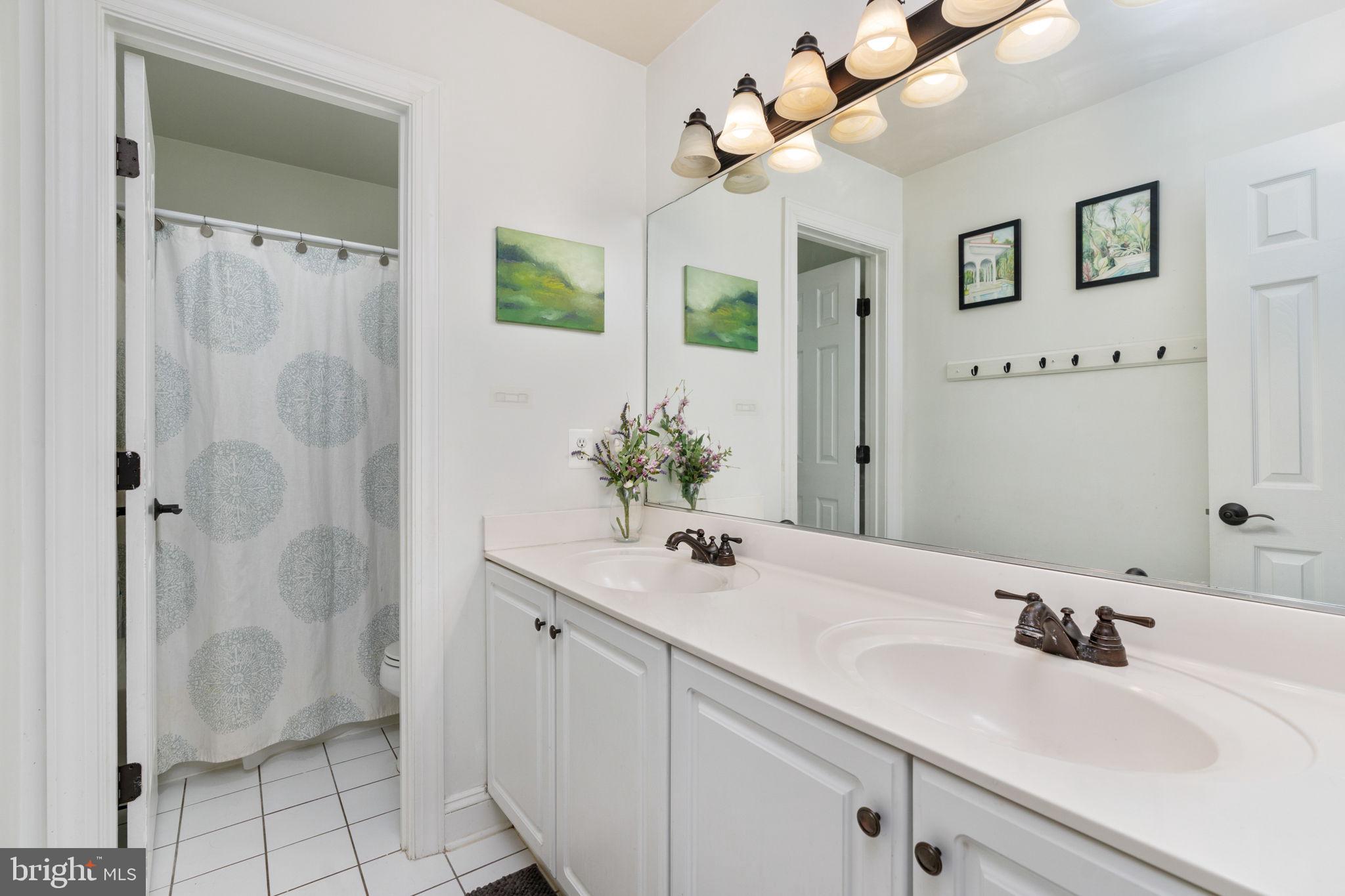 11811 Duck Cir