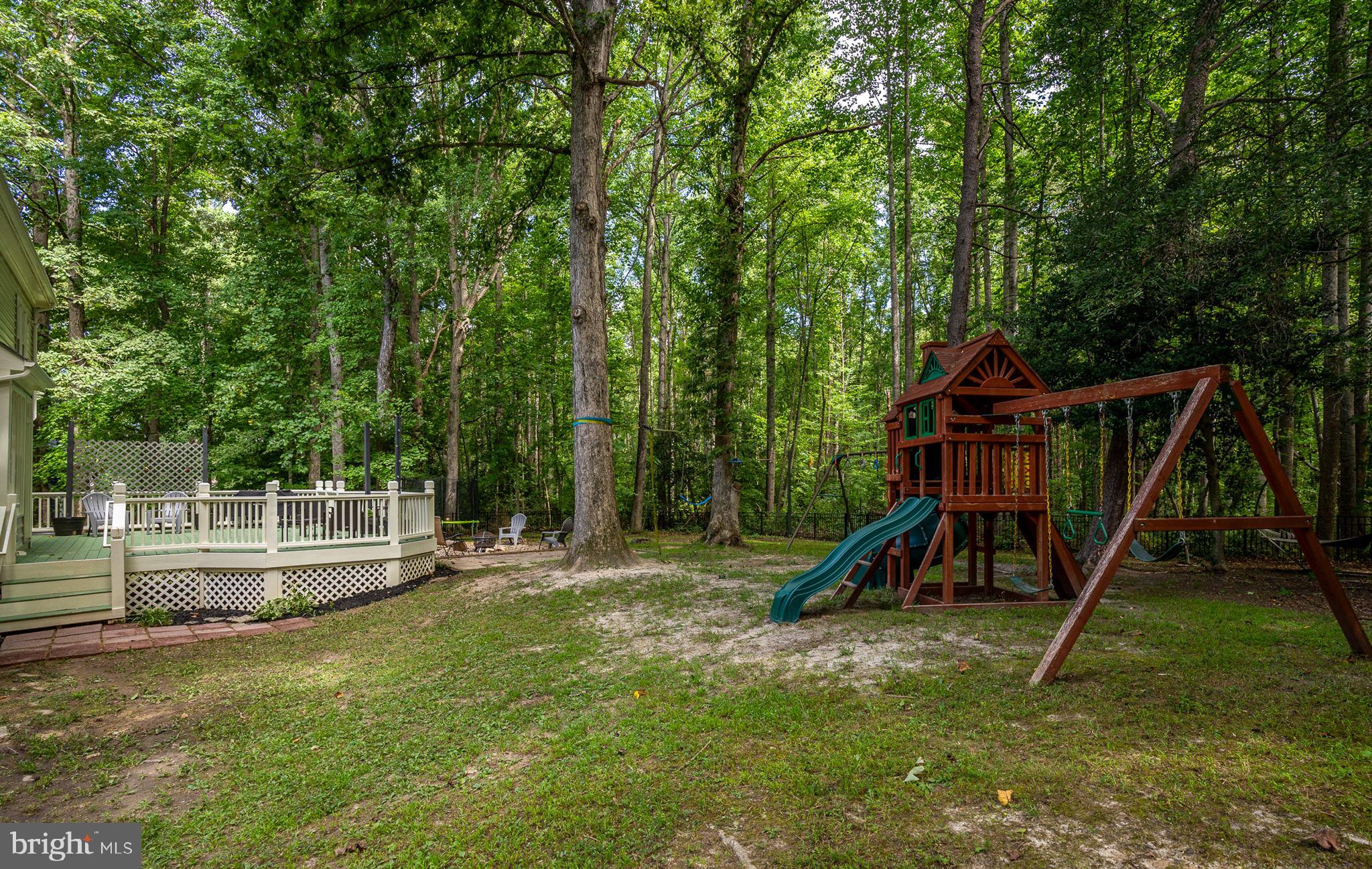 11811 Duck Cir