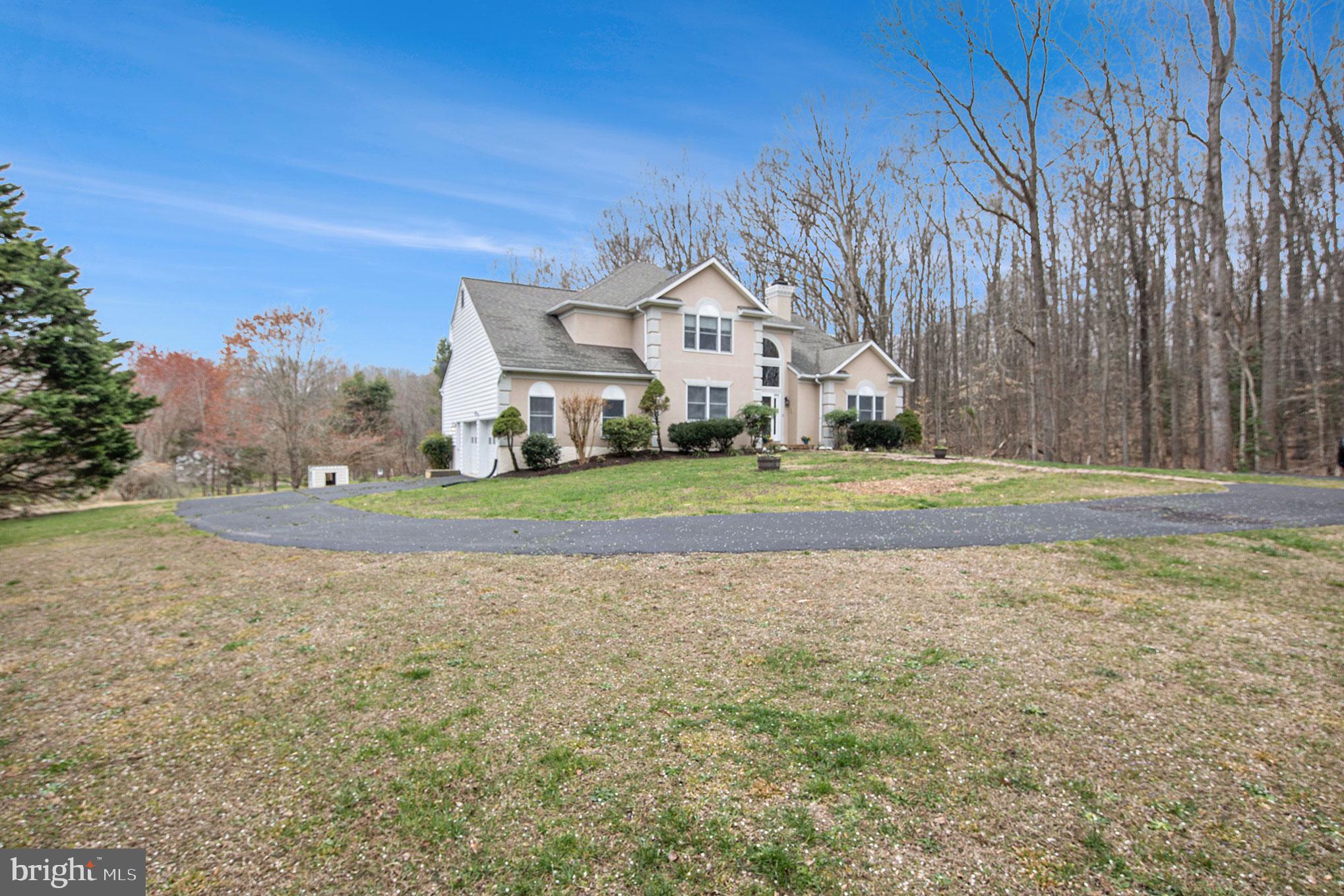 12312 Glade Dr