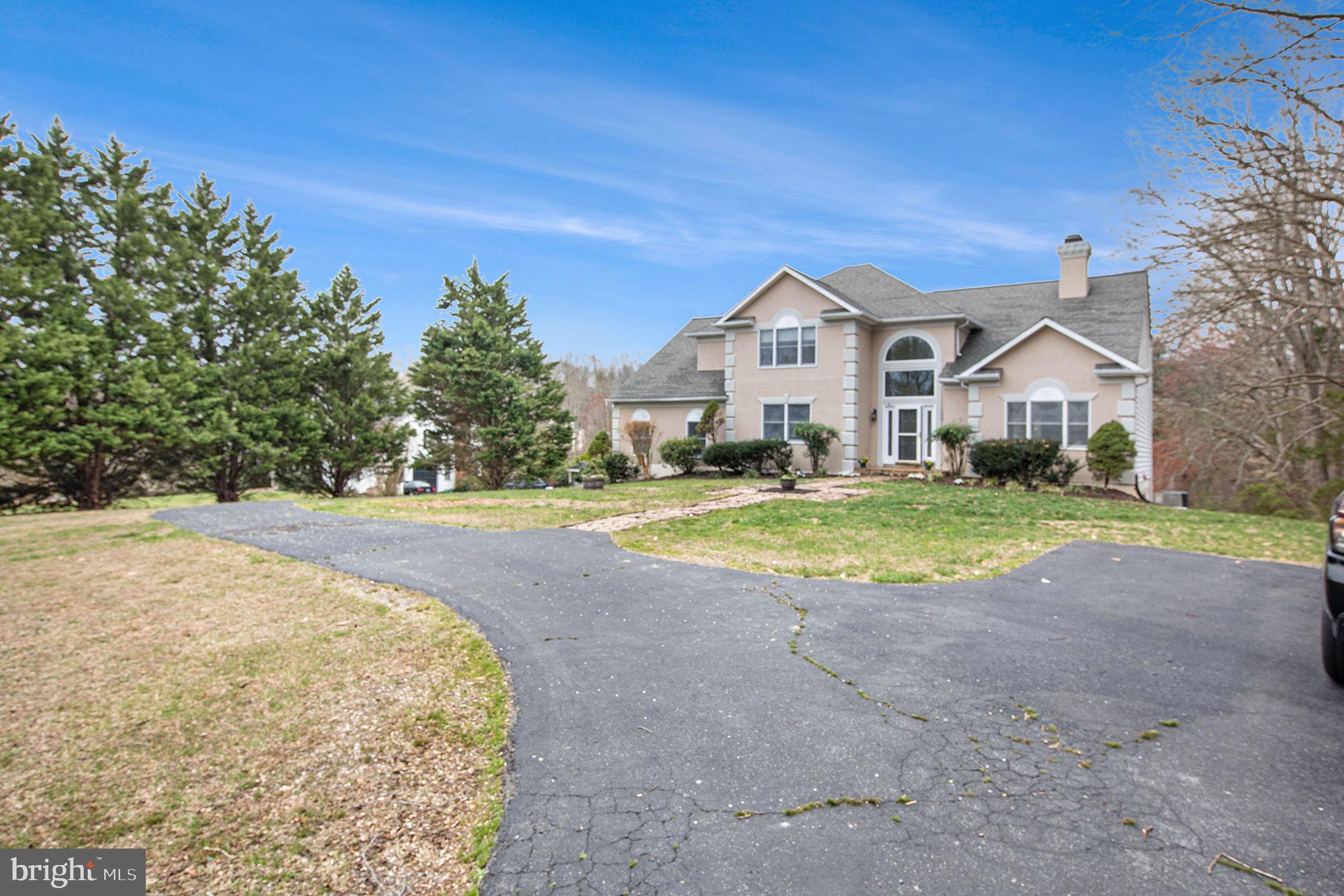 12312 Glade Dr