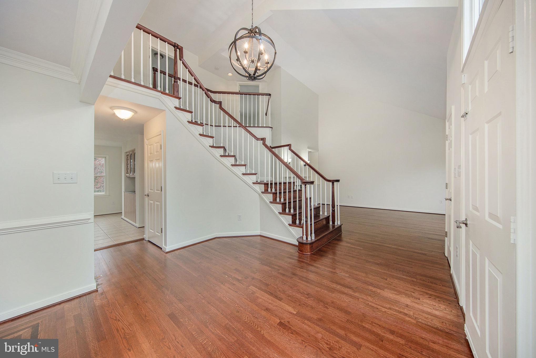 12312 Glade Dr