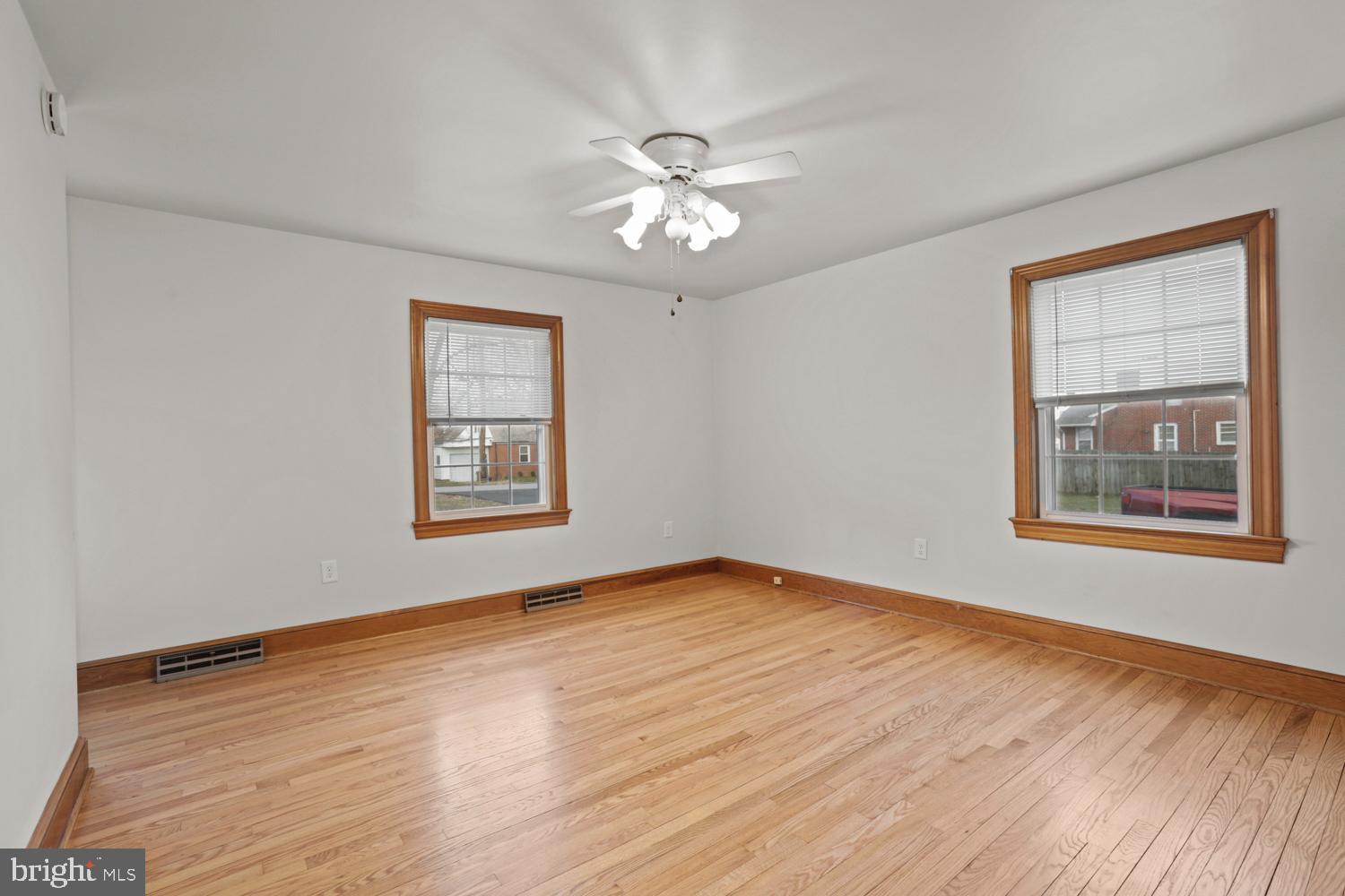 102 SOUTHGATE AVENUE