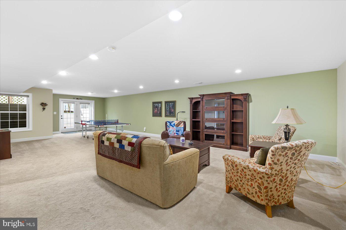 9812 Balls Bluff Dr