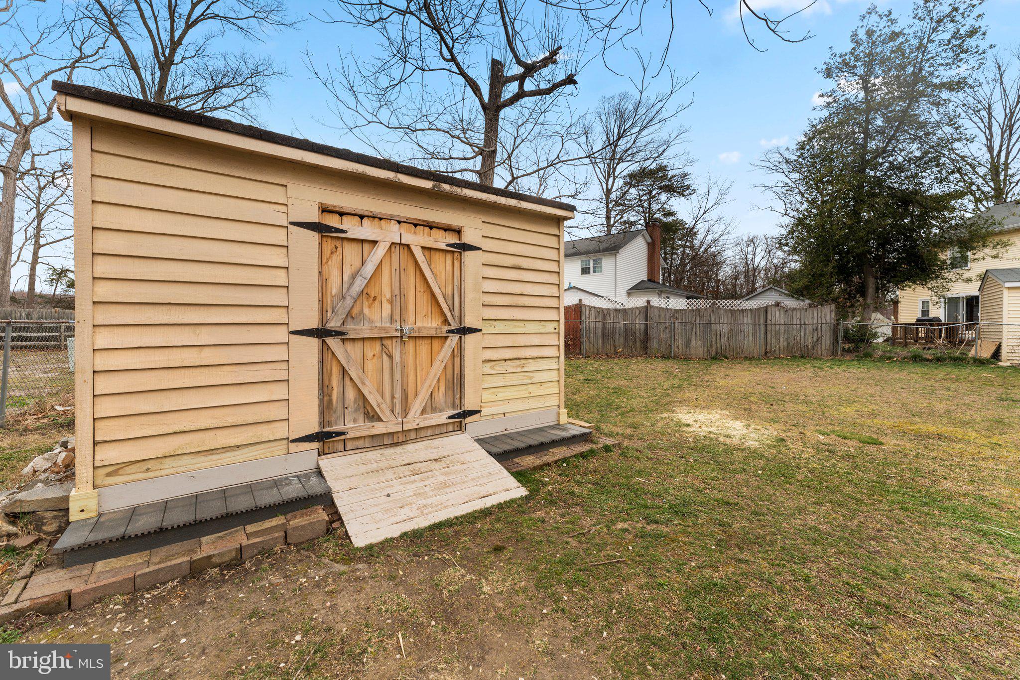 87 LOVETT DRIVE