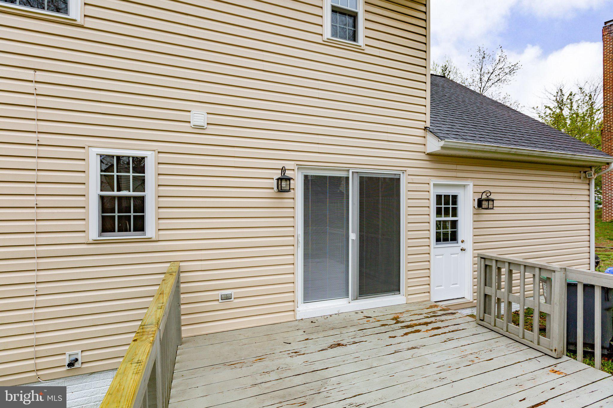 6811 ORCHID LANE