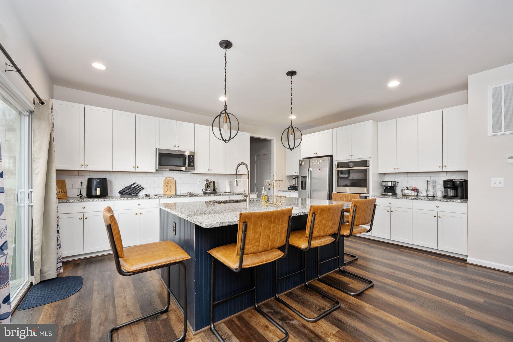11210 Willow Oak Ct