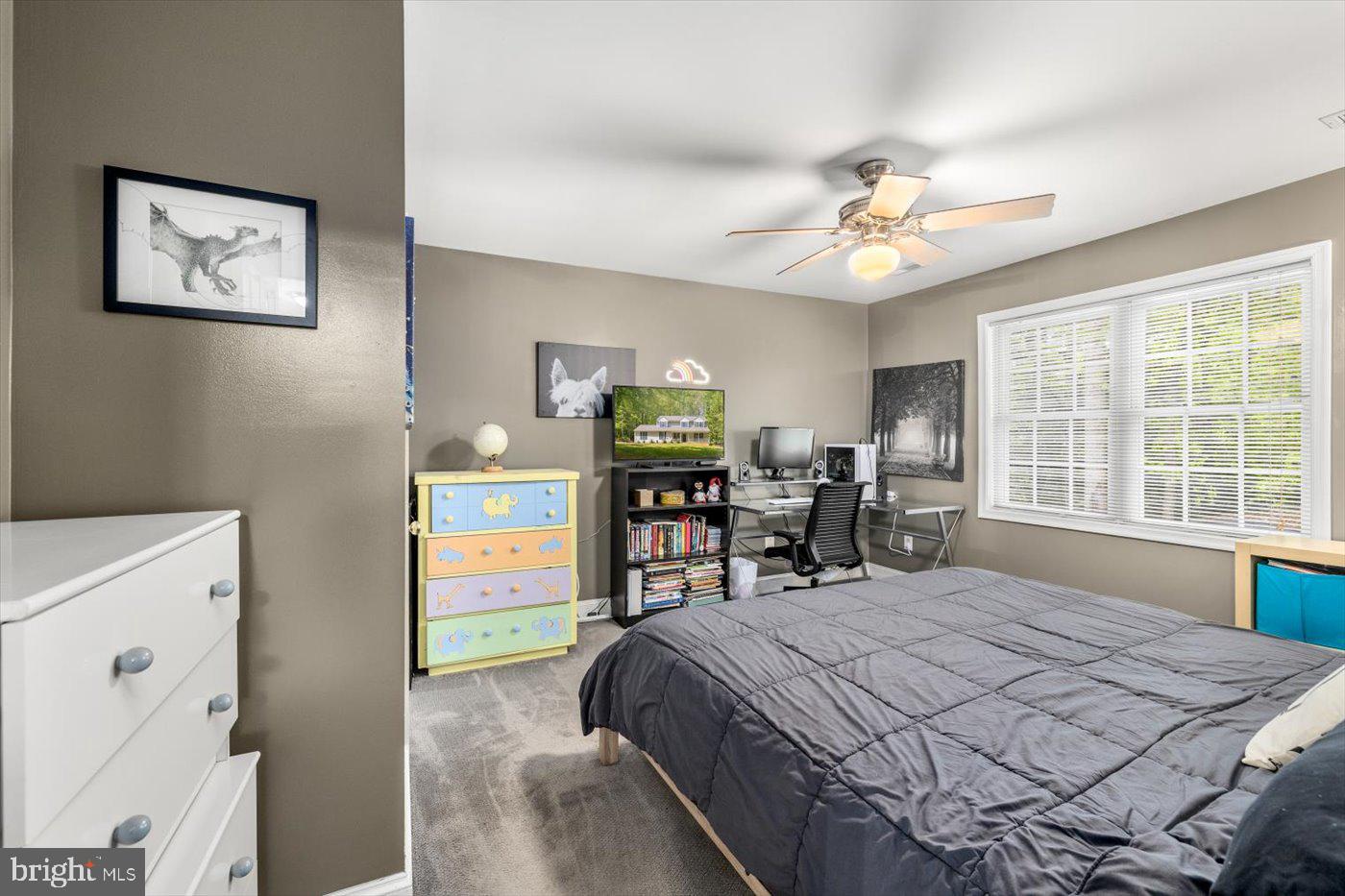 8013 PEMBROKE CIRCLE